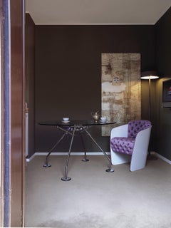 Poltrona Nube Italia Sir in Lavanda con schienale bianco di Carlo Colombo