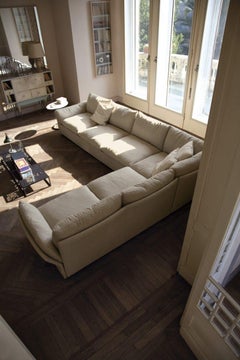 Nube Italia Tempt Sofa in Light Beige Fabric by Kemistry of Style