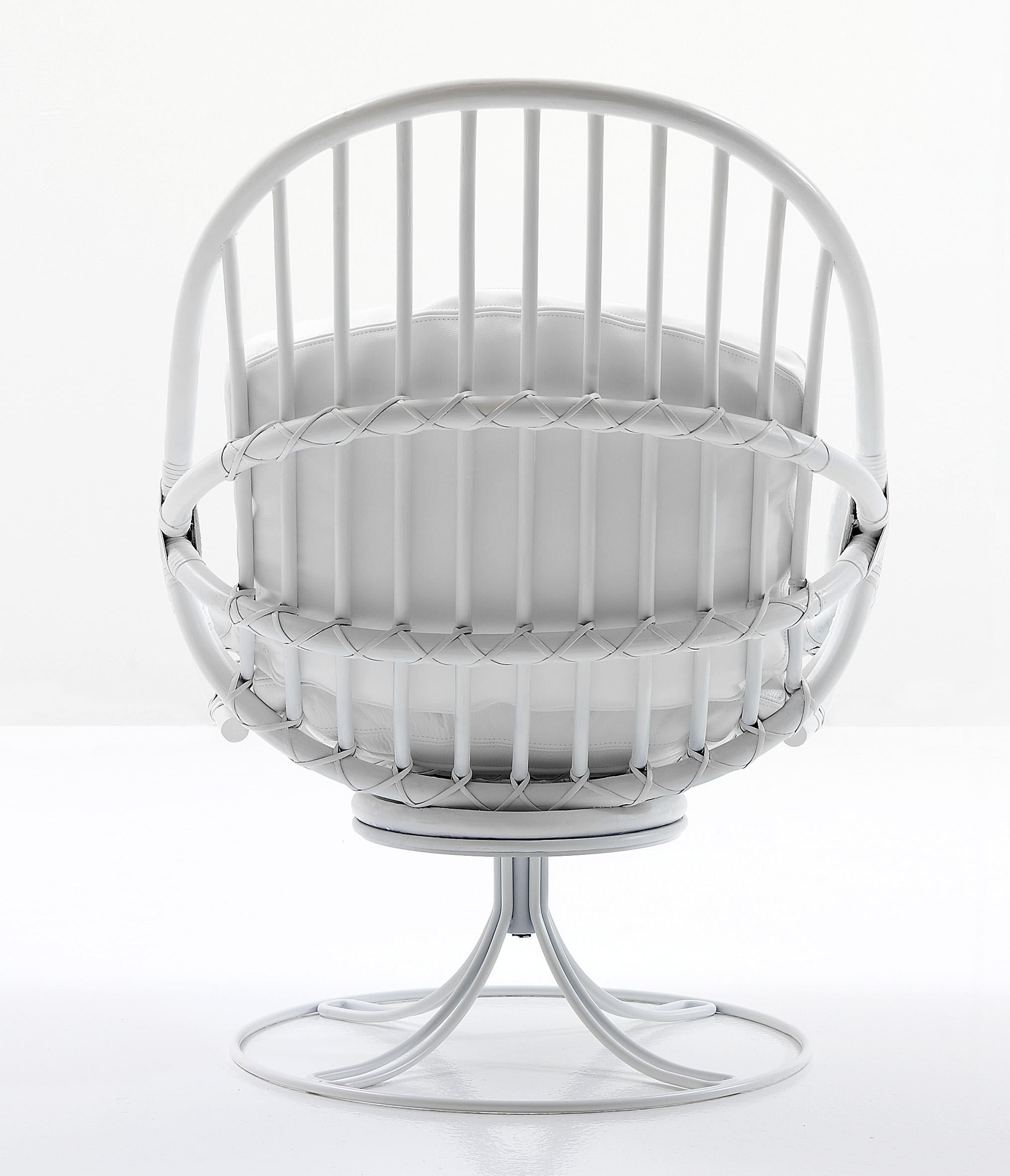 Modern Nube Italia Twist Armchair in White Bamboo with Metal Frame by Marco Corti For Sale