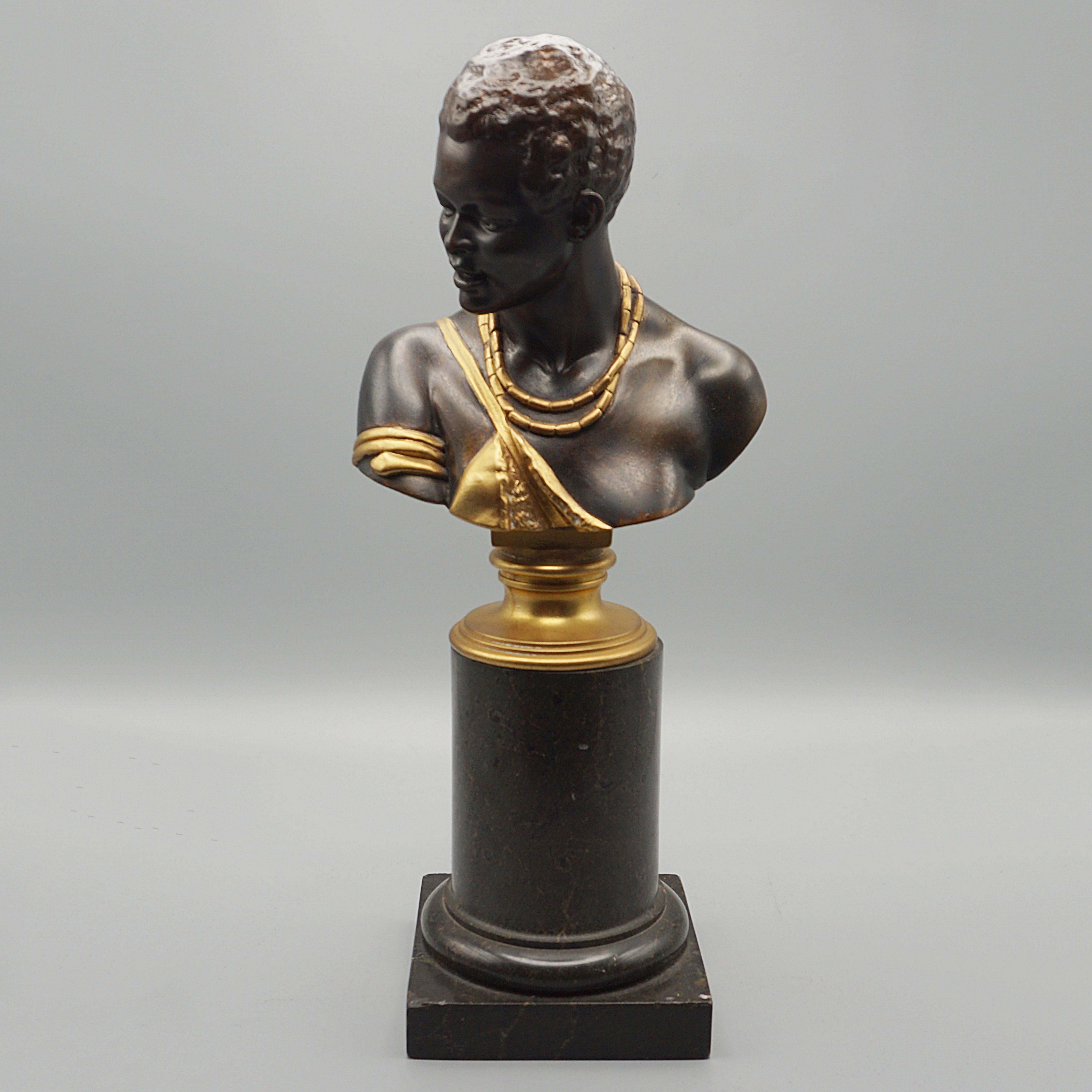 'Nubian Woman' Late 19th Century Bronze Sculpture by Oskar Gladenbeck 7