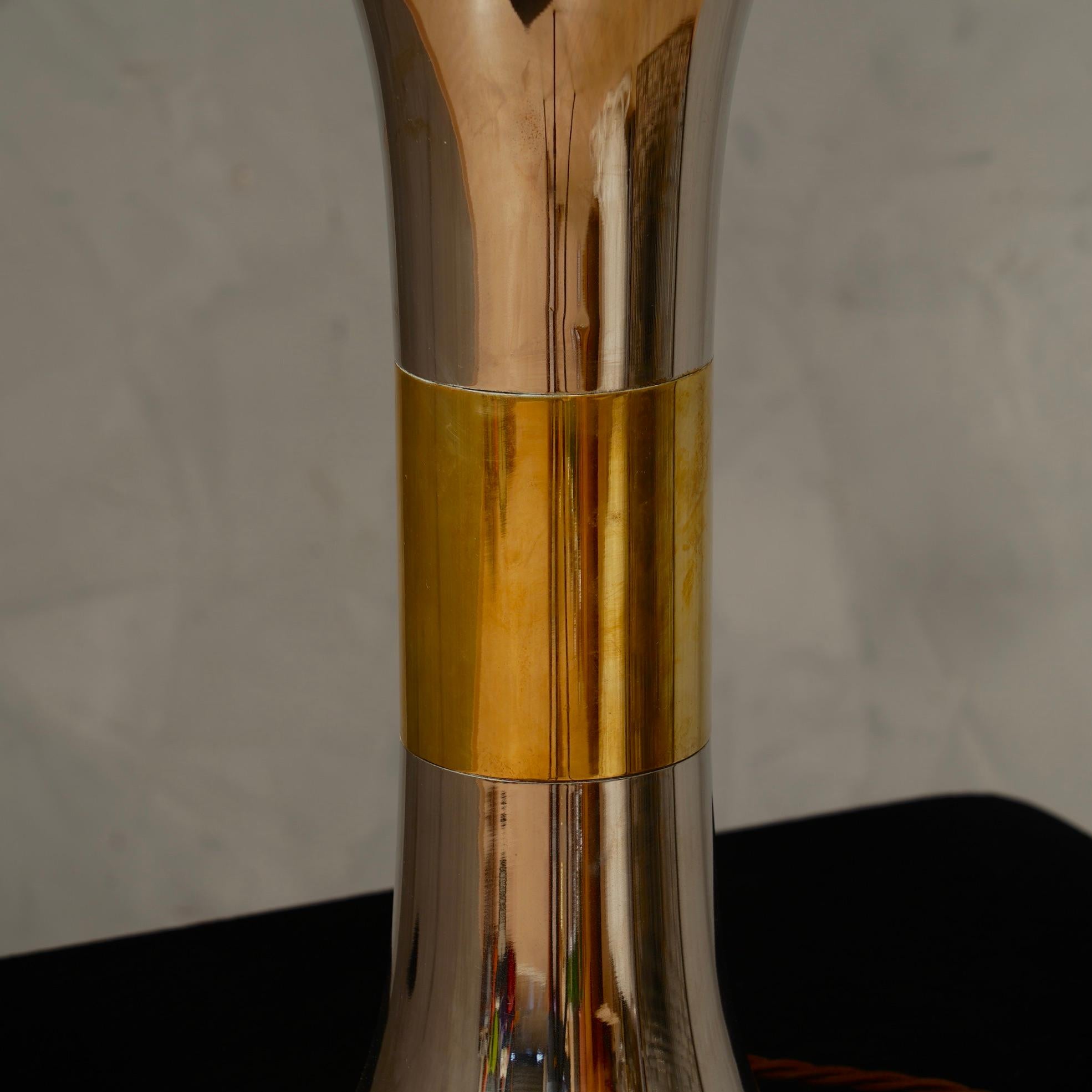 Italian Nucci Valsecchi Brass and Chrome Table Lamp, 1970 For Sale