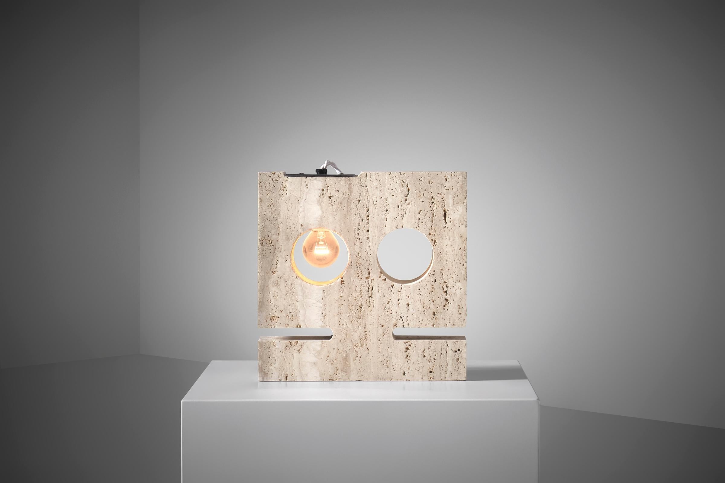 Nucleo Sormani Travertine table lamp, Italy ca. 1970 For Sale 5