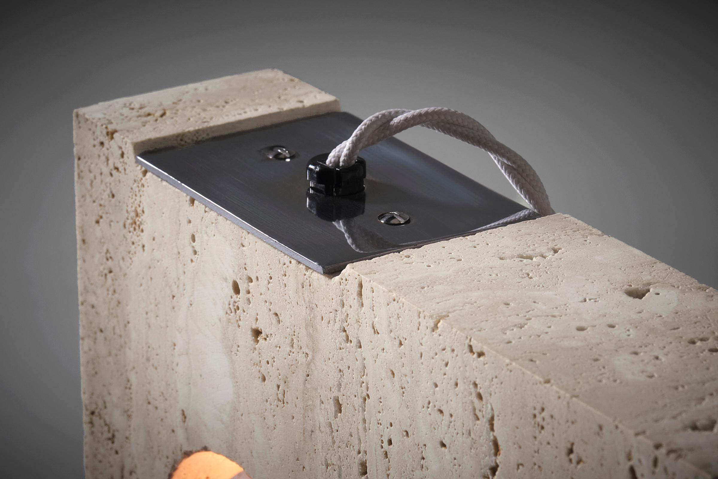 Nucleo Sormani Travertine table lamp, Italy ca. 1970 For Sale 3