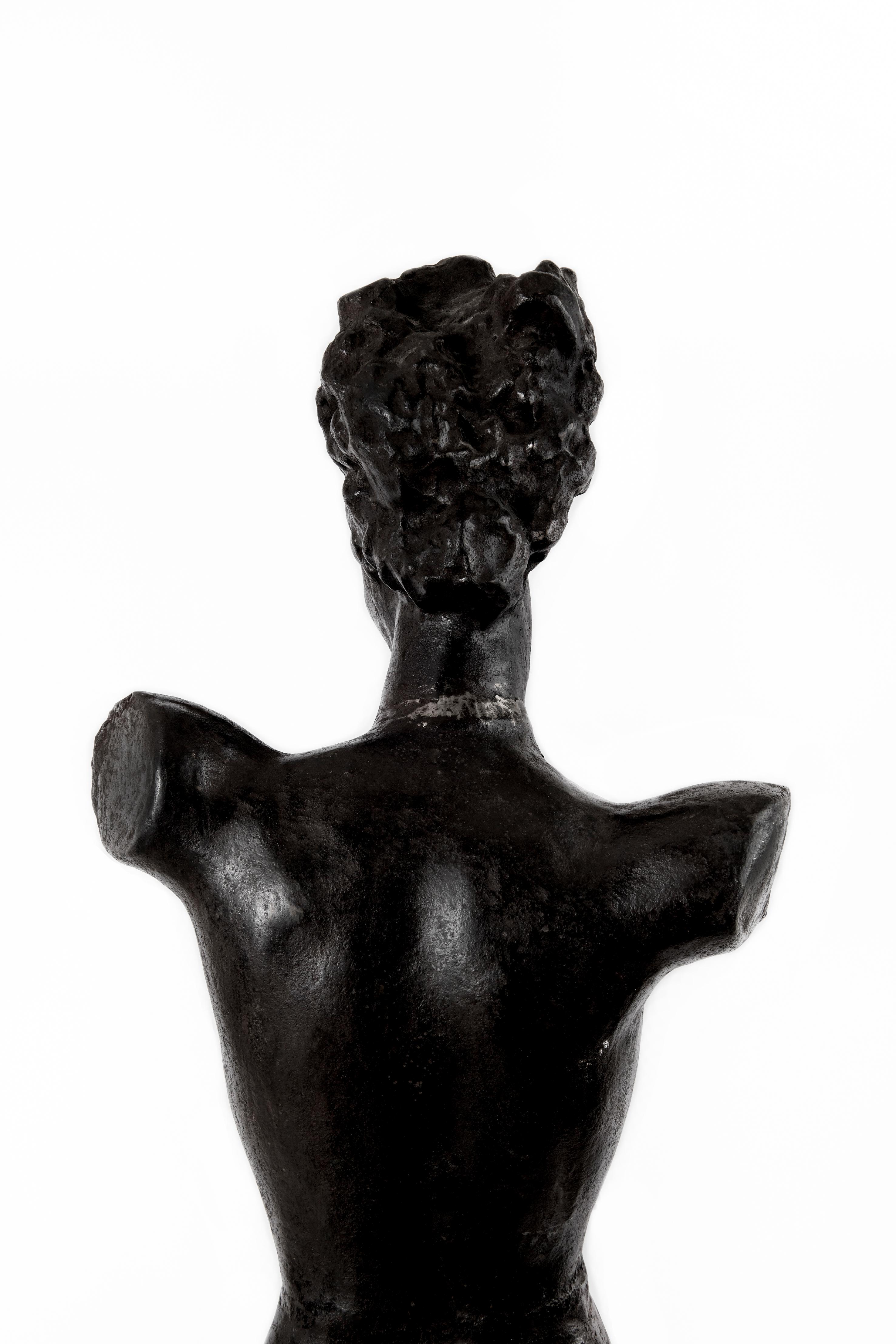 Nude Bronze Art Deco Statue on Sycamore Base In Good Condition For Sale In Zaventem, Belgium