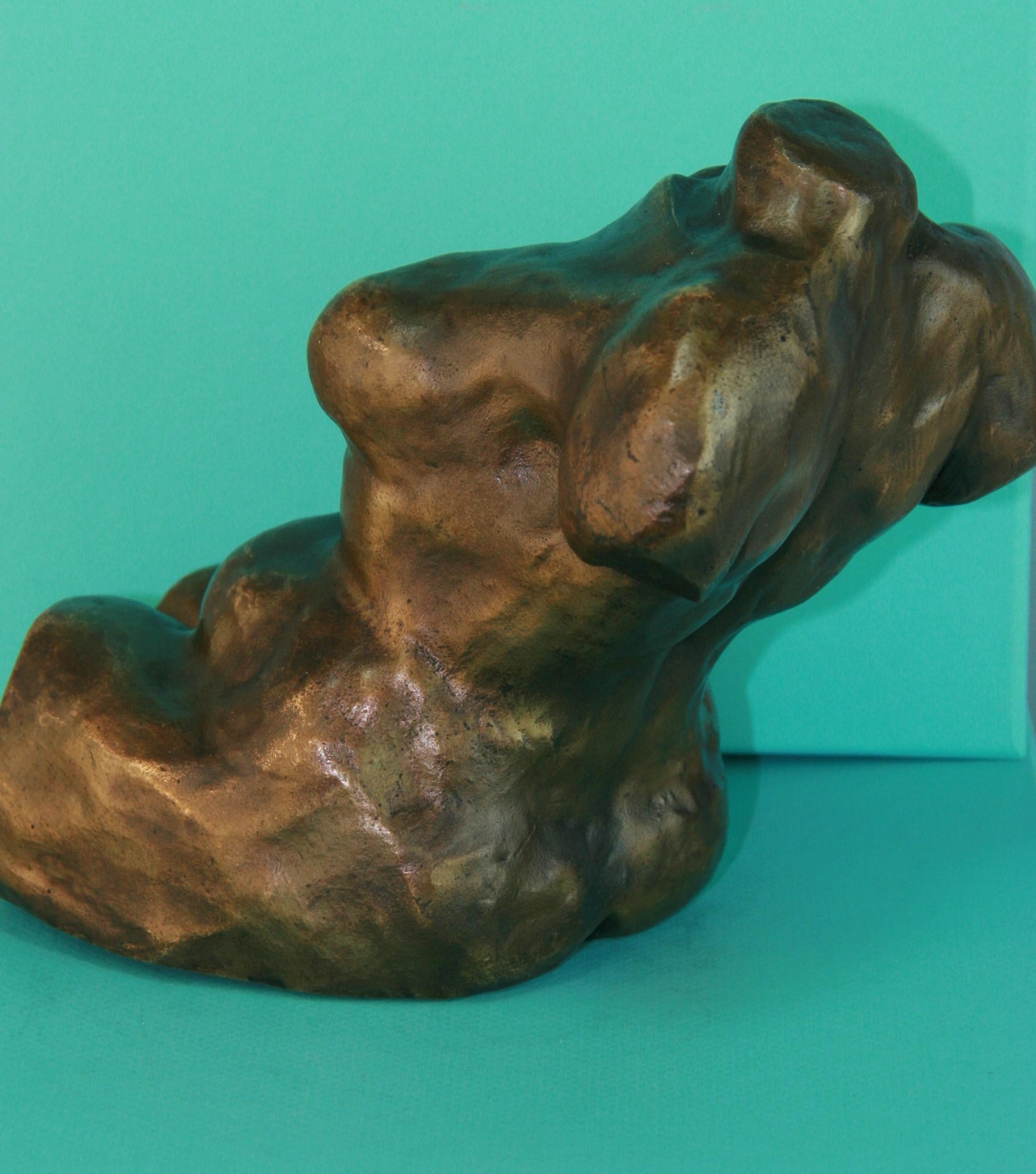 Bronze Sculpture française d'un nu en bronze coulé des années 1920 en vente