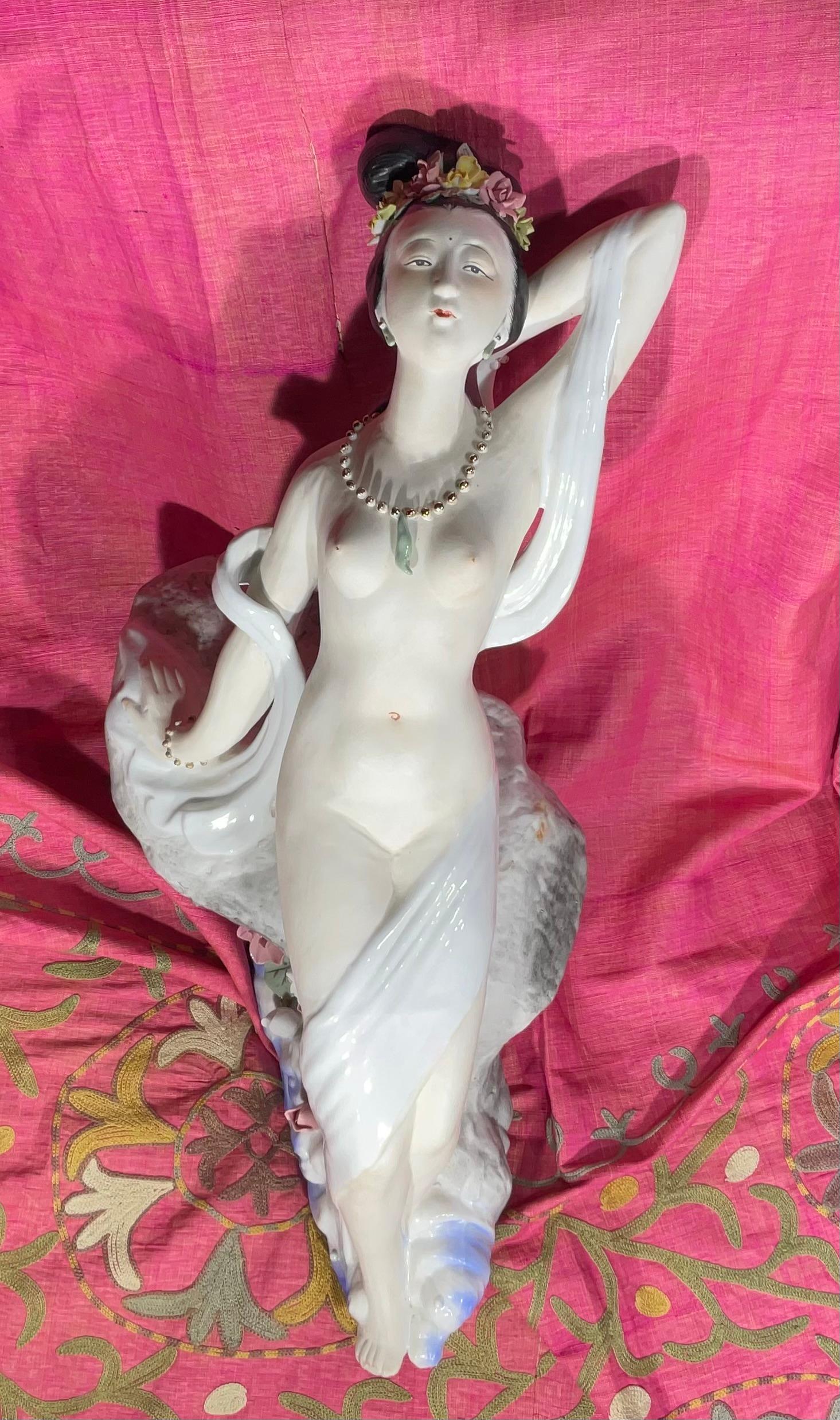Nude ceramic Oriental Women Figure For Sale 7