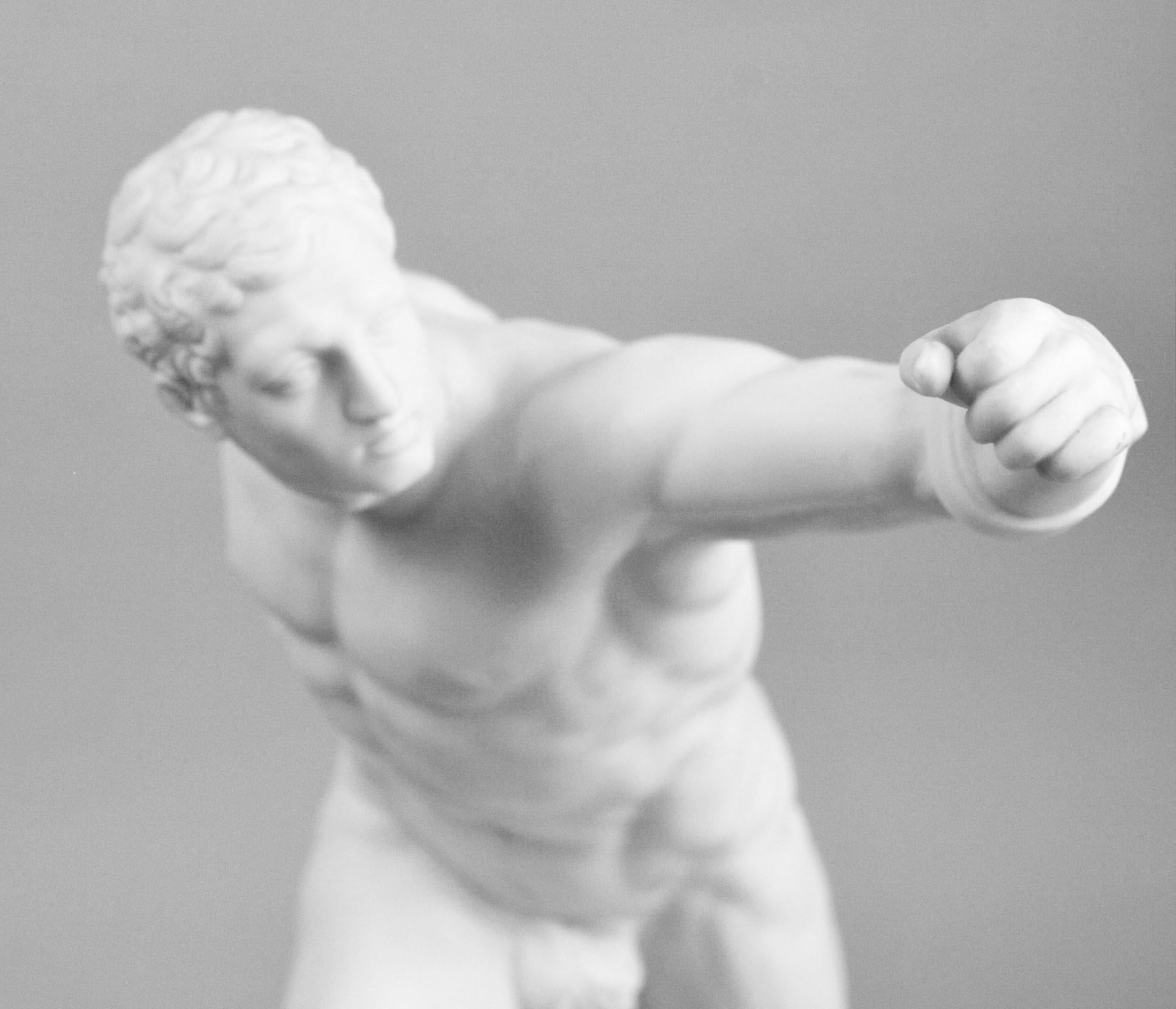 Nude Classical Greek Runner Sculpture 8
