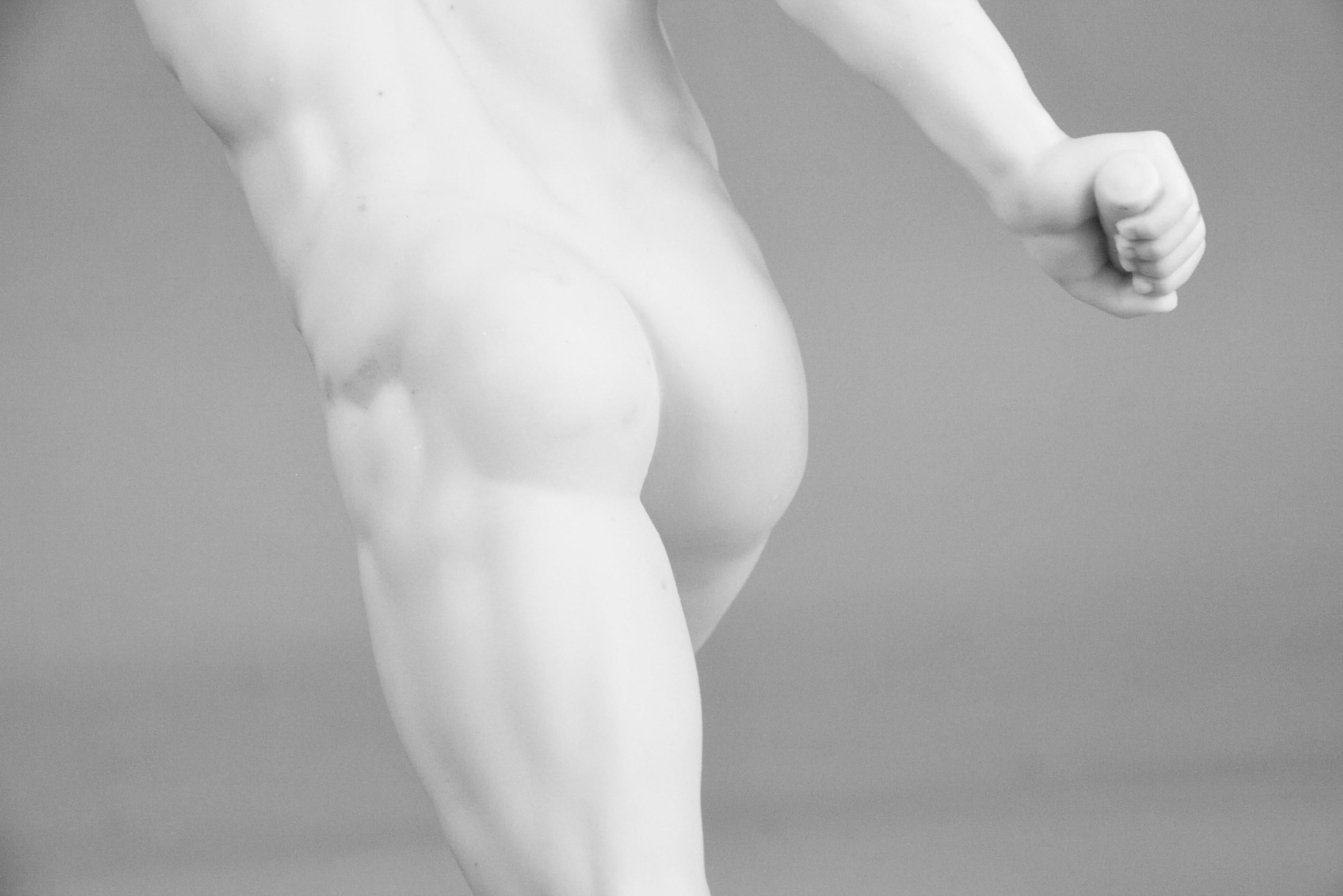 Nude Classical Greek Runner Sculpture 10