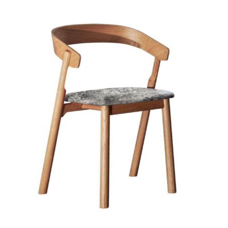 Nude dining chair, std. fabrics by Made By Choice (Upholstery Category 2)
Nude Collection with Harri Koskinen
Dimensions: 49 x 53 x 82 cm
Materials: nude oak, std. fabrics
Finishes: natural oak / painted black.

Also available: oak, black,