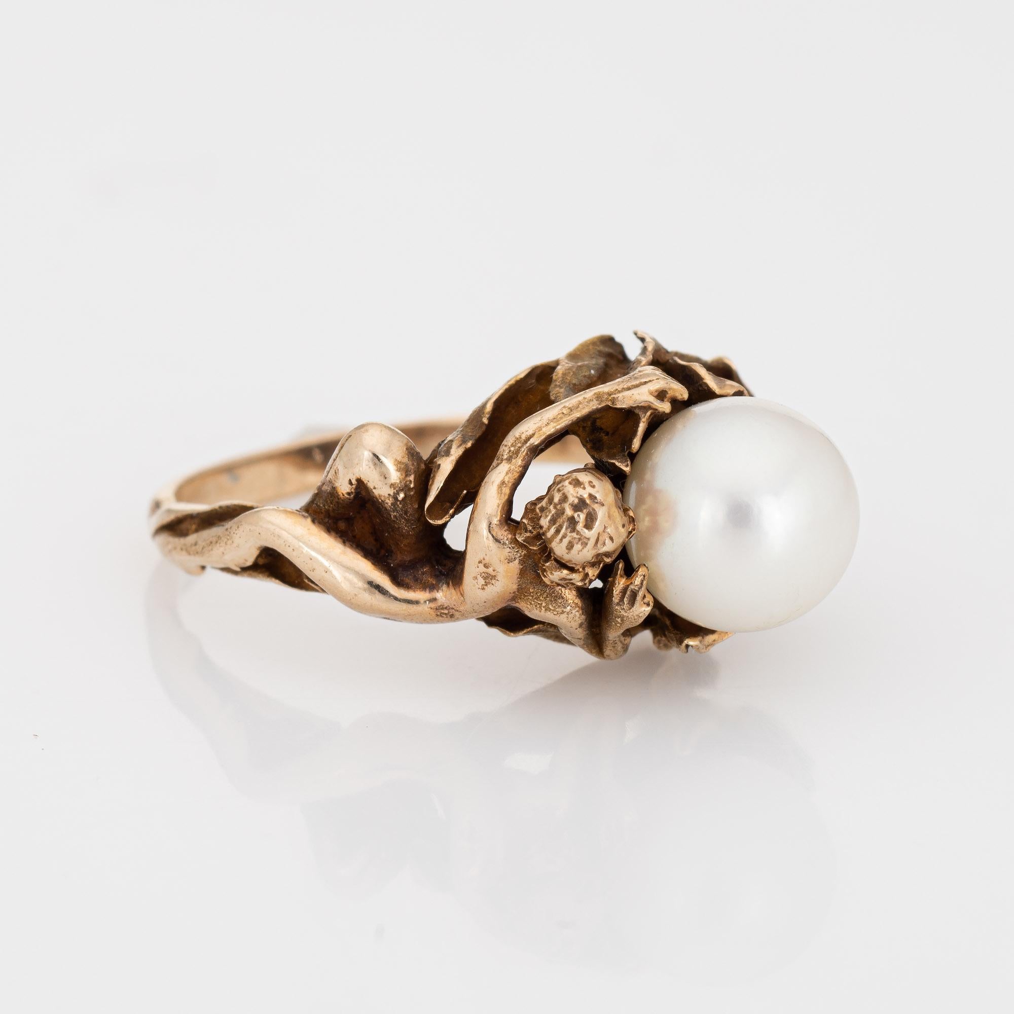 Nackter figuraler Ring 14 Karat Gelbgold Zuchtperle Diamant Blumenschmuck (Moderne)