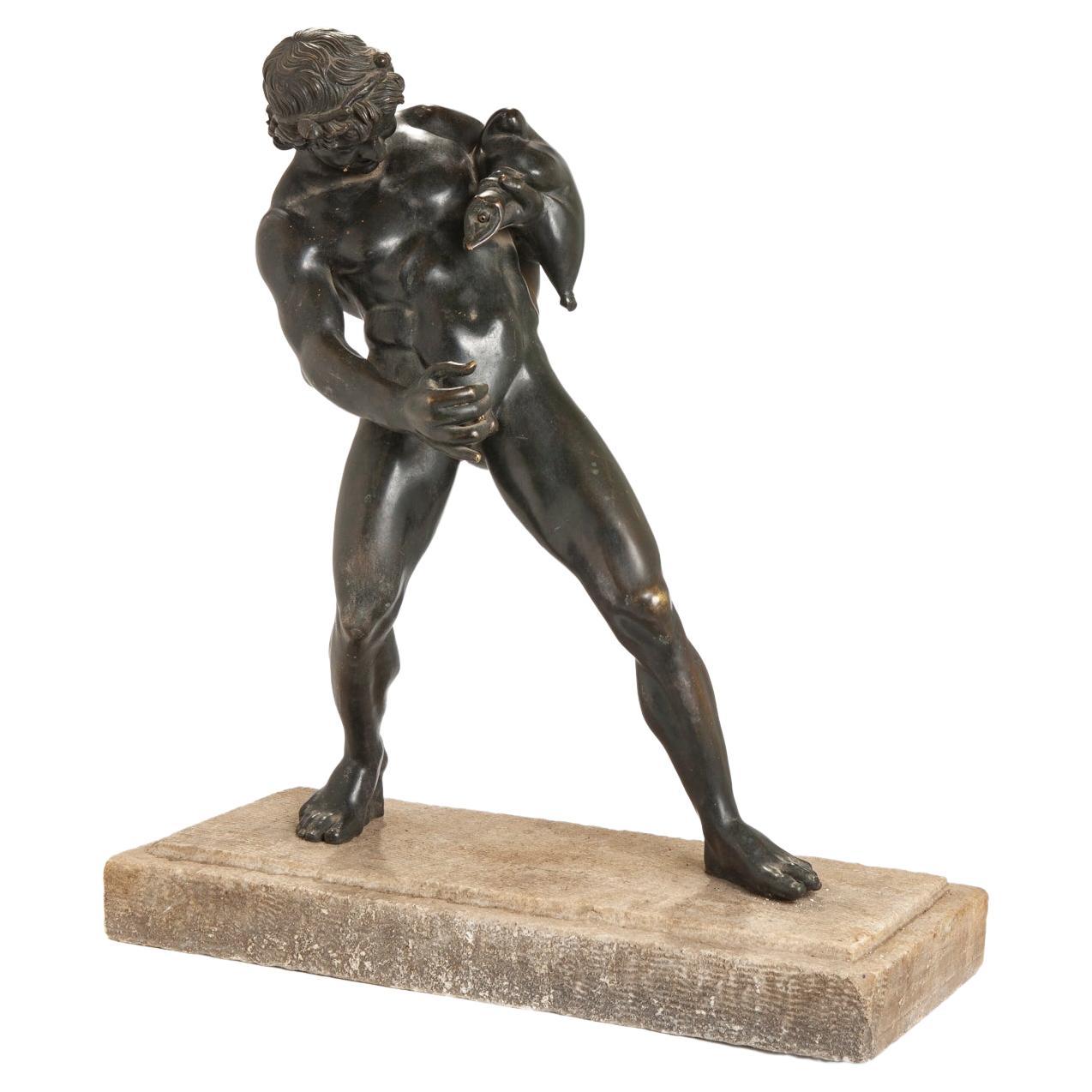 Fontana scultura di bronzo maschile nuda