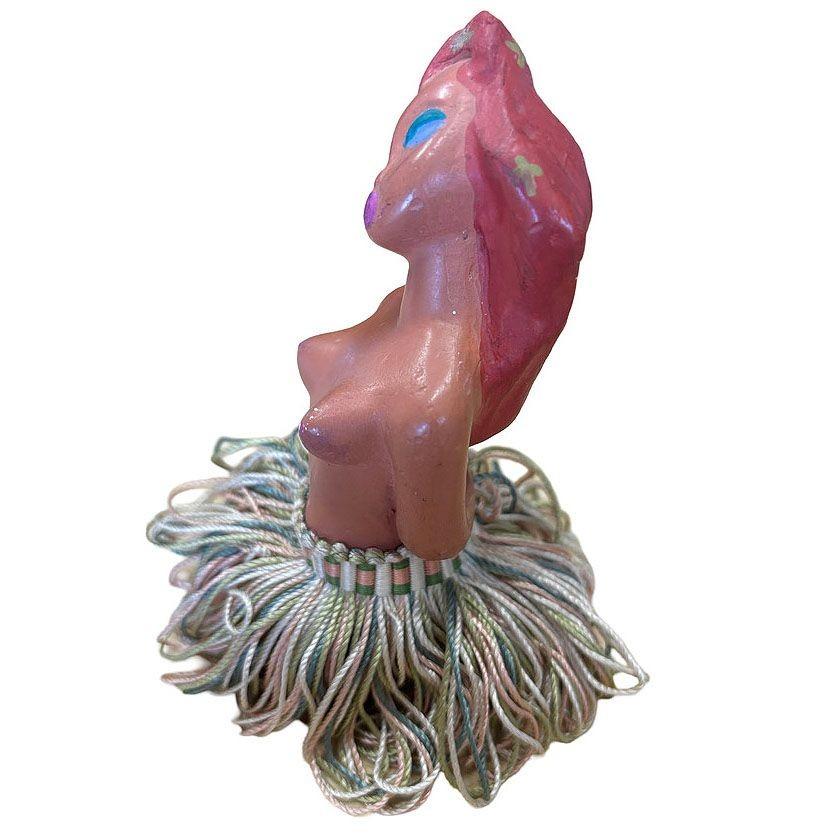 Mid-20th Century Nude Mid-century Pin Up Hula Girl Art Pottery Bust w/ Yarn Skirt For Sale