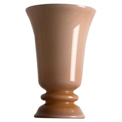 Lámpara de sobremesa de vidrio con carcasa de leche desnuda, Suecia Años 60