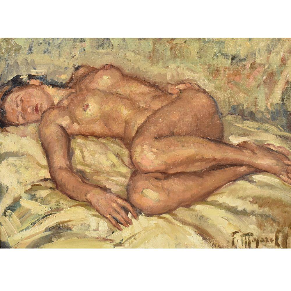Il s'agit d'une peinture à l'huile Art Déco d'une femme nue. Cette peinture à l'huile sur toile est encadrée par un cadre en bois sculpté et laqué. 

Ce nu à l'huile du XXème siècle est signé par F. Majorel, un peintre français de Lyon, comme vous