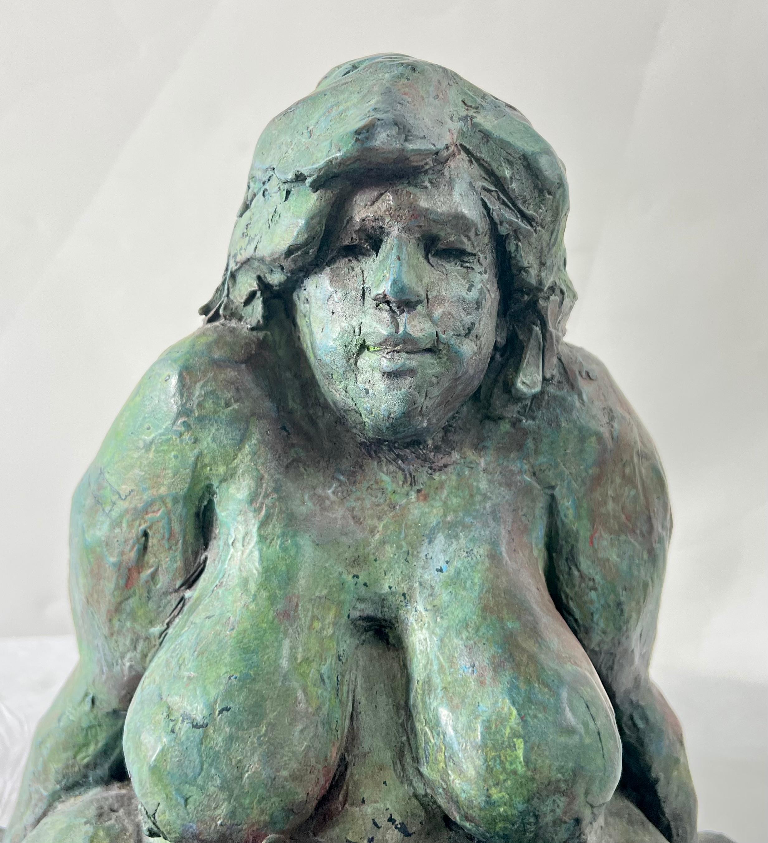 Scultura in bronzo di James Patrick Maher: Donna nuda seduta In condizioni buone in vendita a Plainview, NY