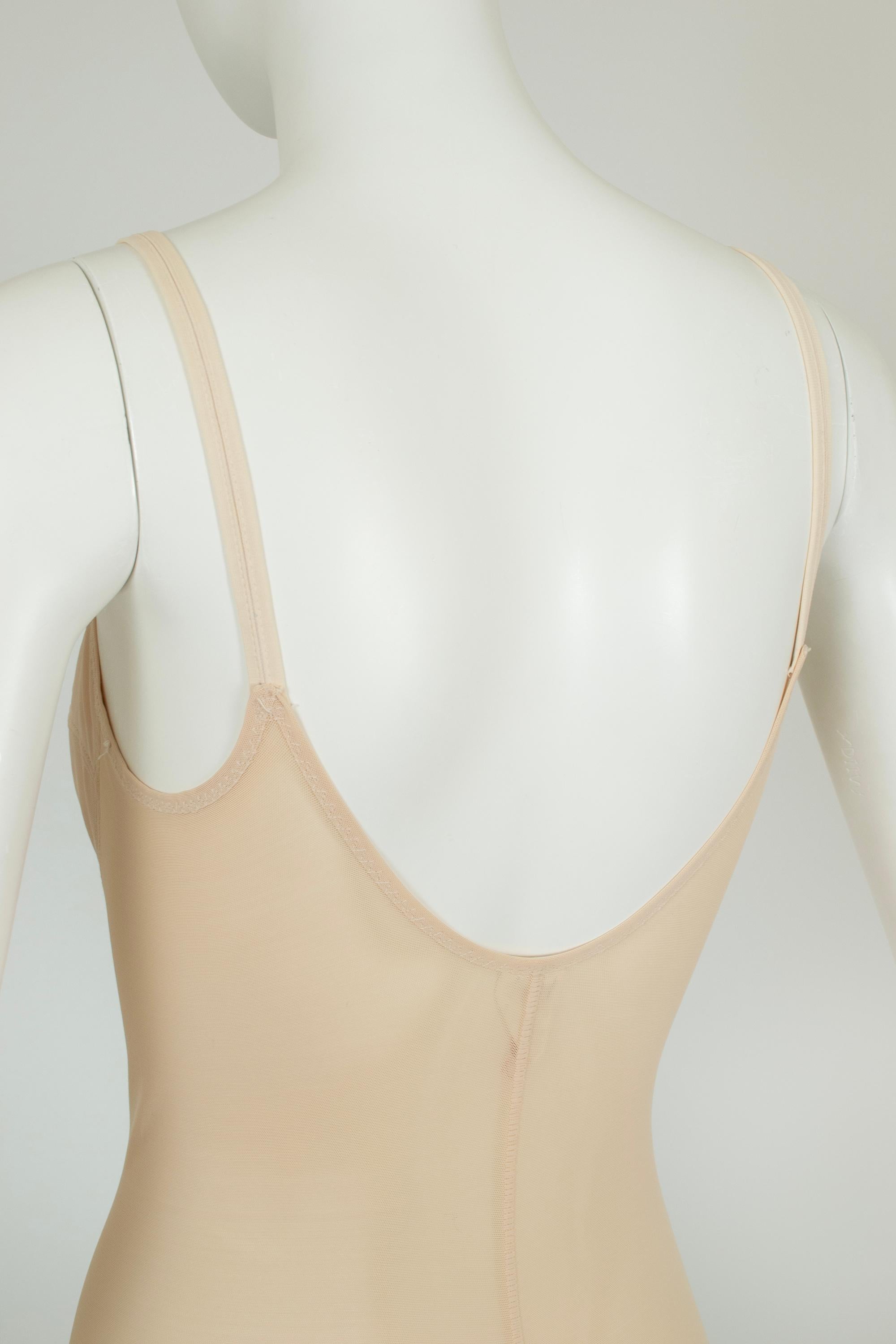 Nude Soft Full Girdle con reggiseno a cono Bullet e controllo della pancia - 34 C (Petite), 1950s in vendita 1