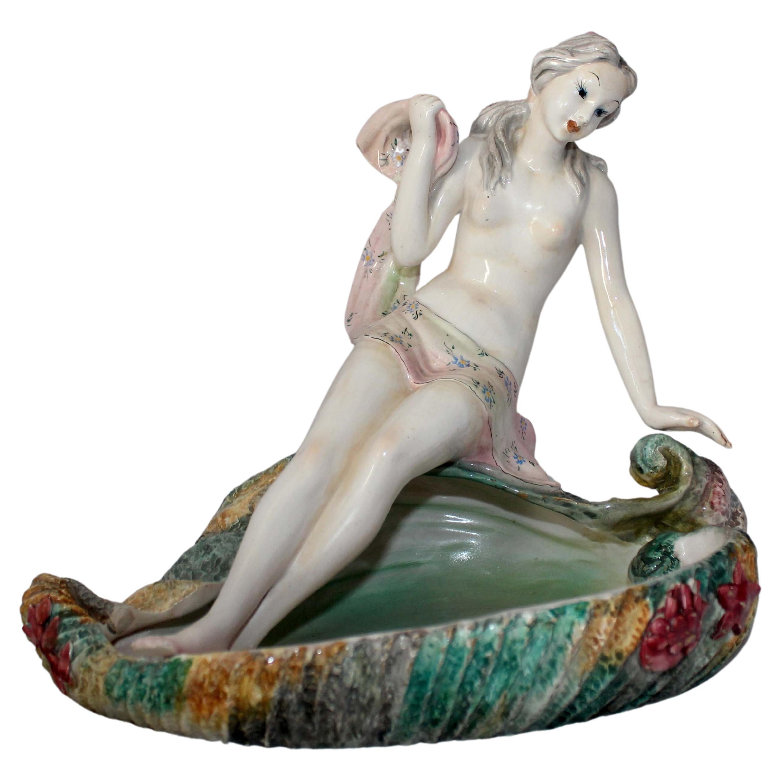 Nude Statuette from Olimpia, 1940s For Sale