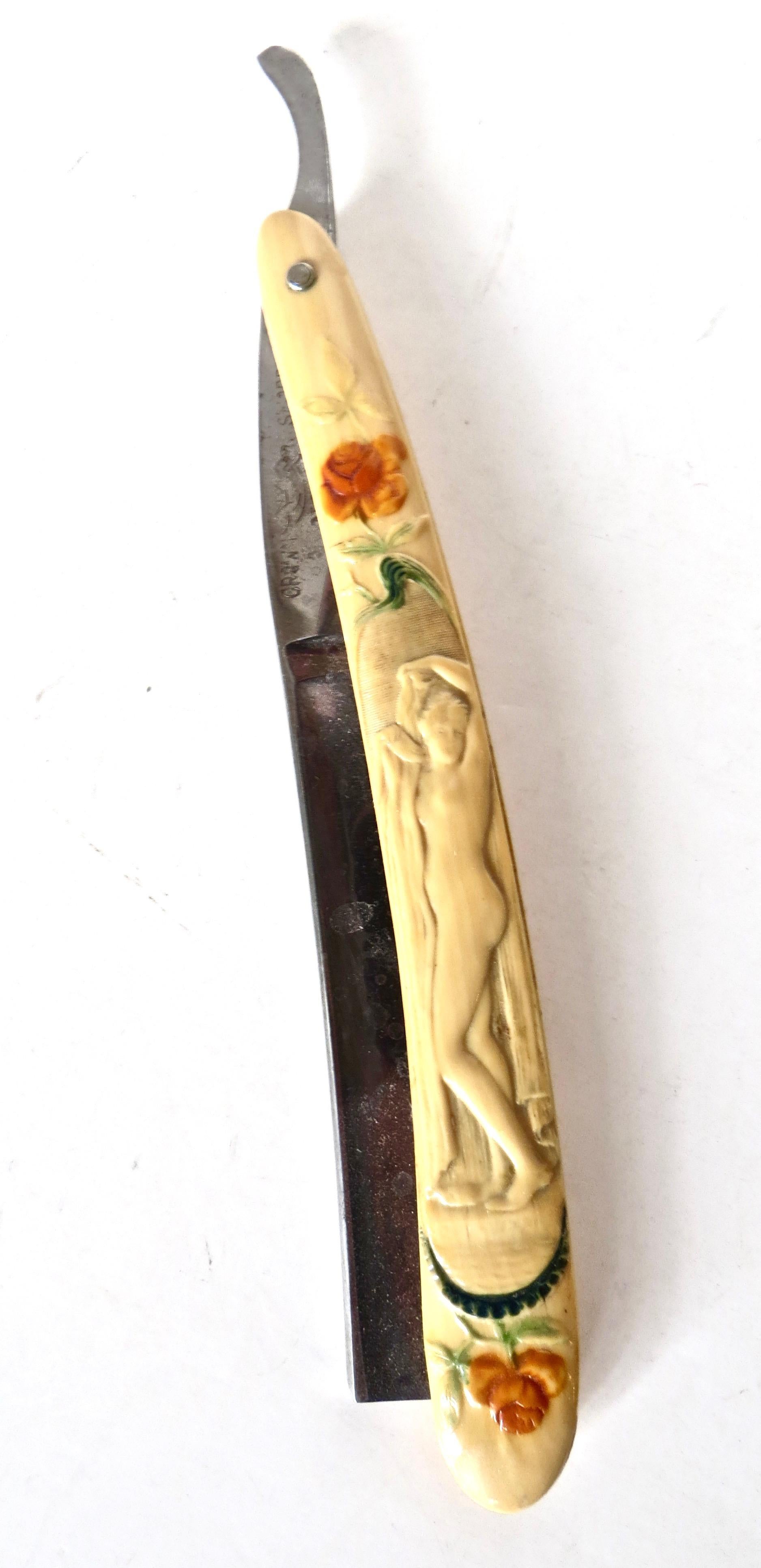 Early 20th Century Nude Theme and Roses Straight Razor, Germany 1905 For Sale