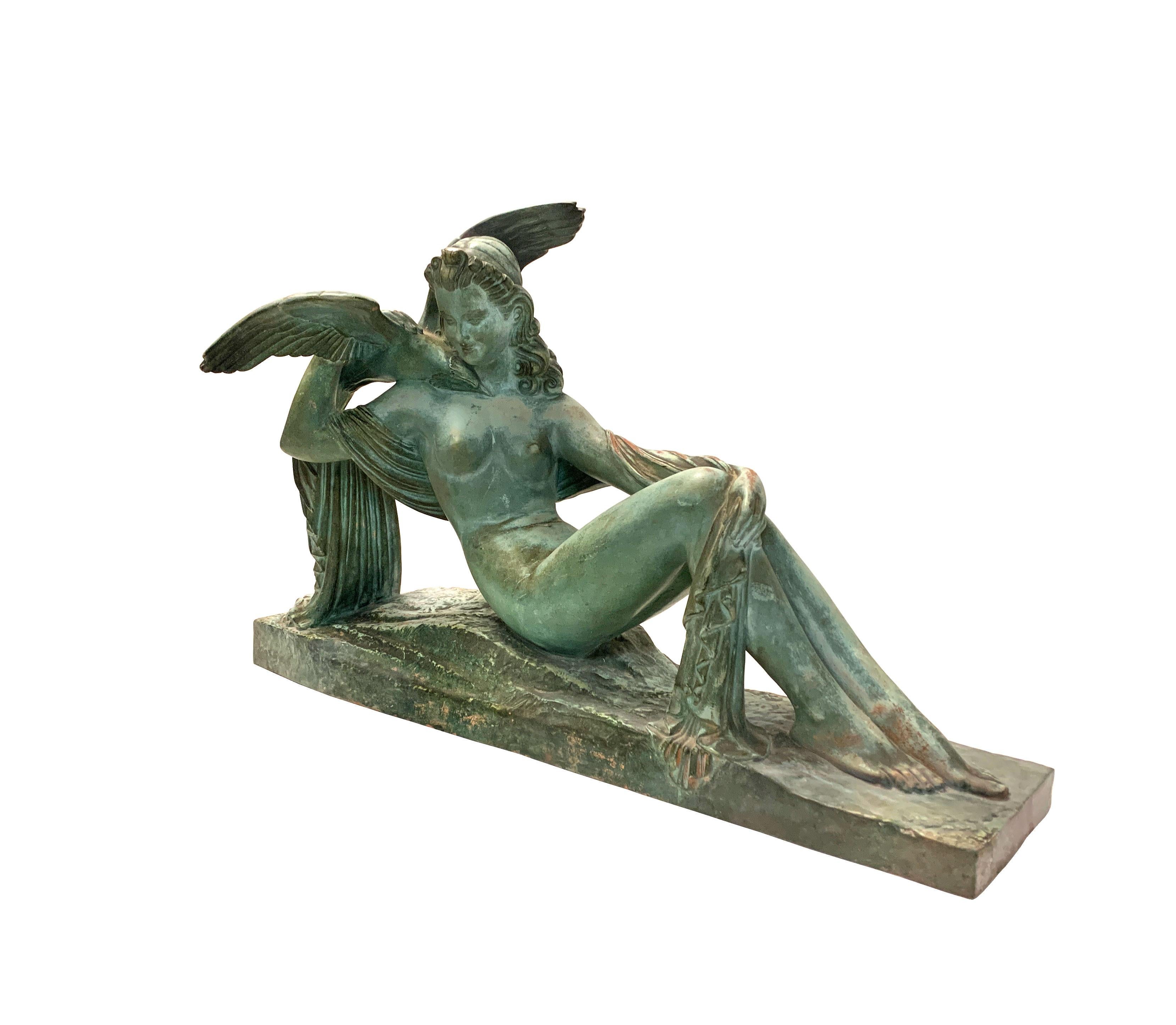 Français « Nu avec oiseau du paradis », sculpture figurative Art déco de D.H. Chiparus en vente