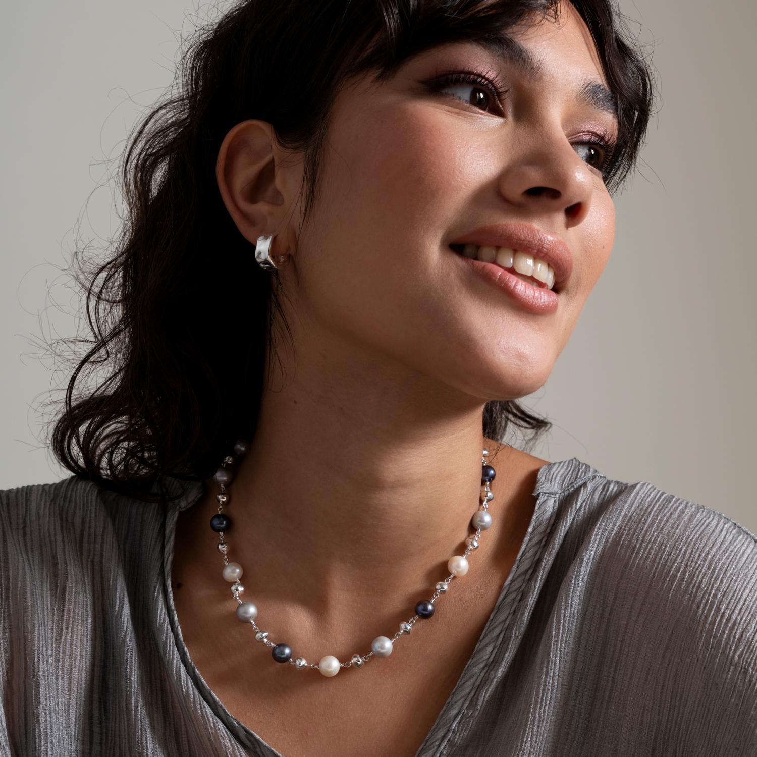Contemporary Nugget & Mixed Freshwater Pearl Necklace In Sterling Silver For Sale