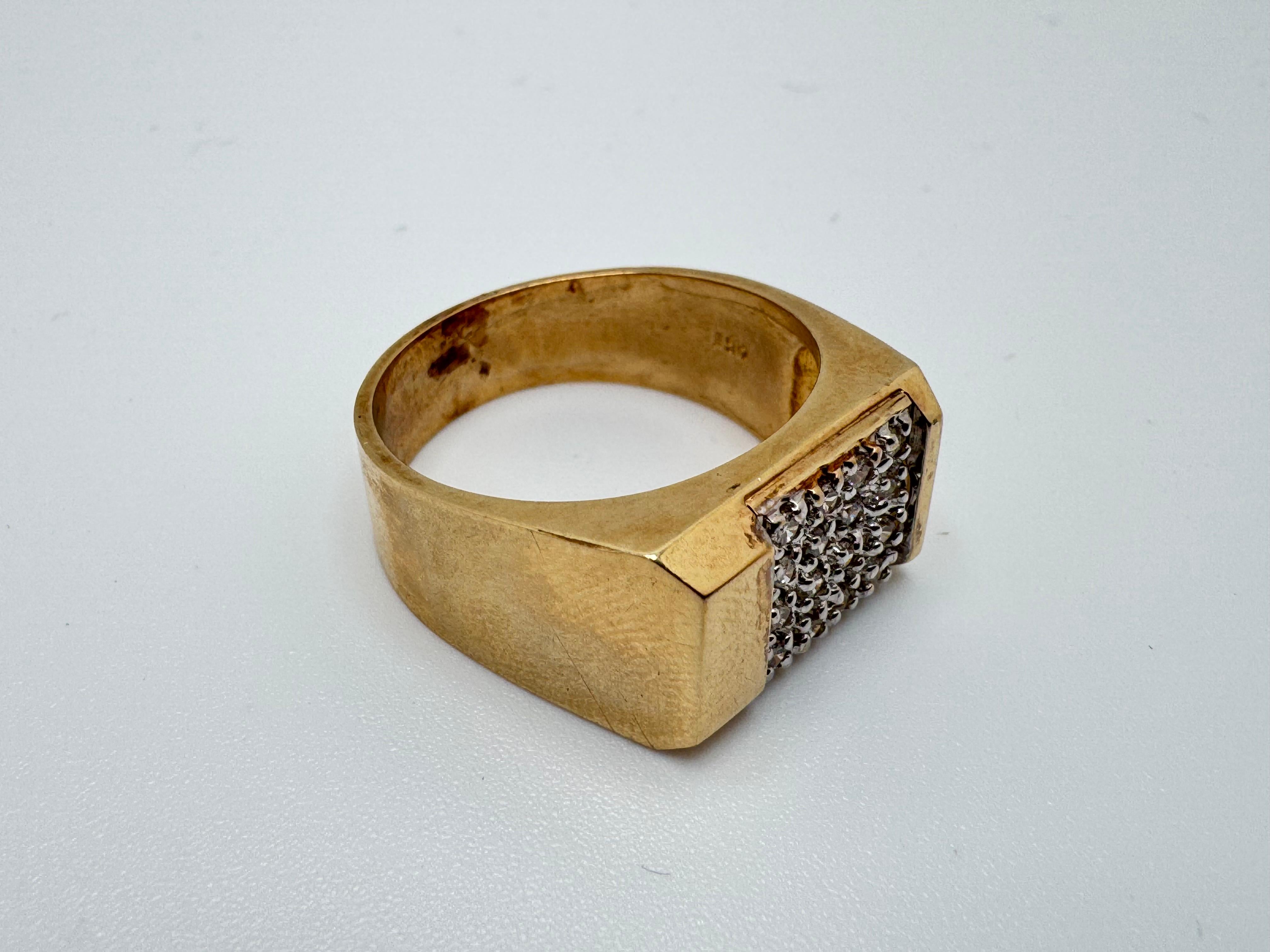 Women's or Men's Nugget Pavé Diamond Ring in 10K Gold For Sale