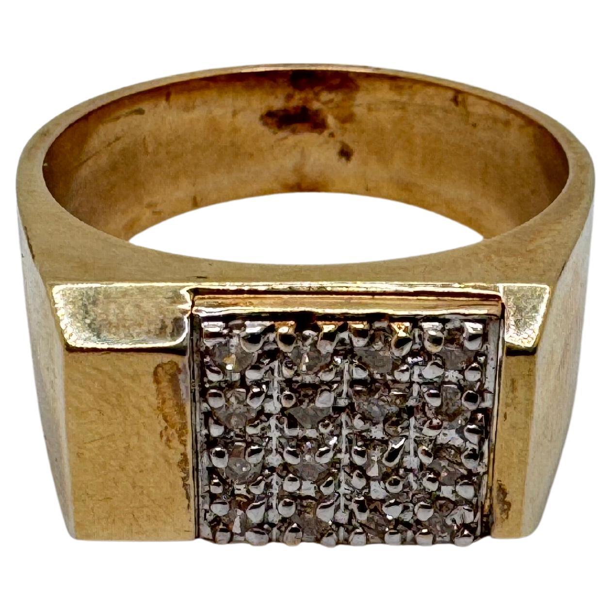 Nugget Pavé Diamond Ring in 10K Gold For Sale