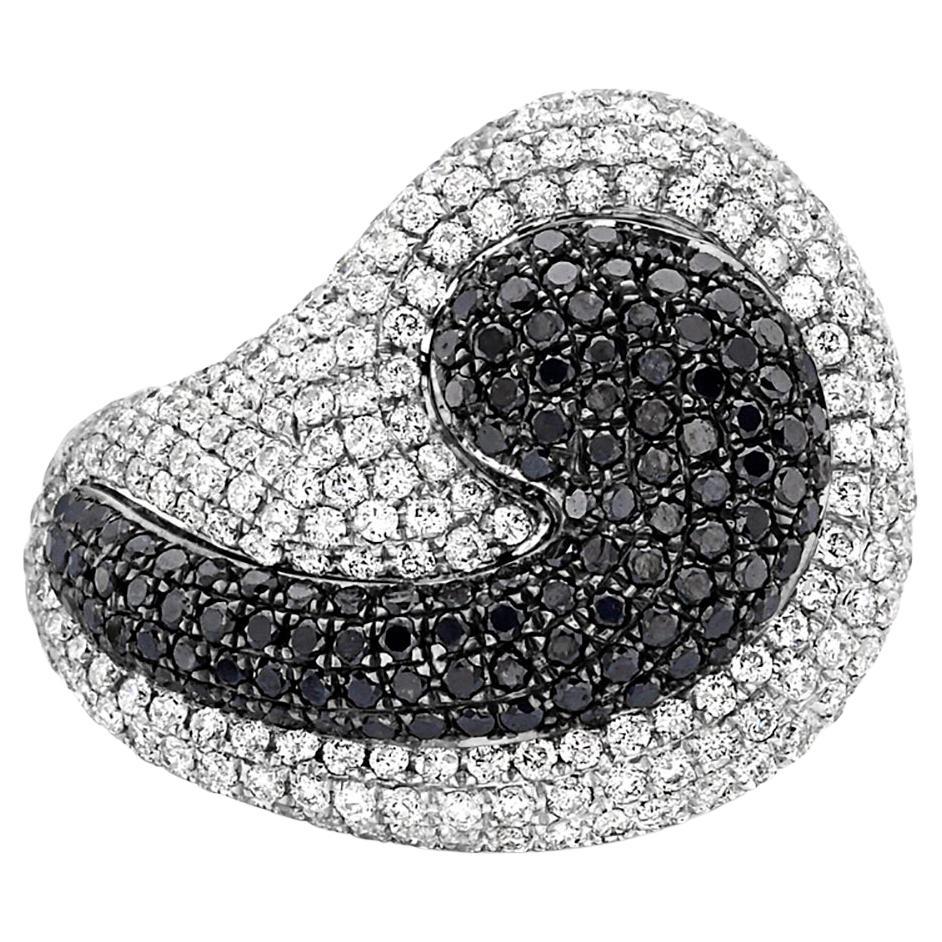 Nugget Shaped Black & White Pave Diamond Ring Made In 18k White Gold For Sale