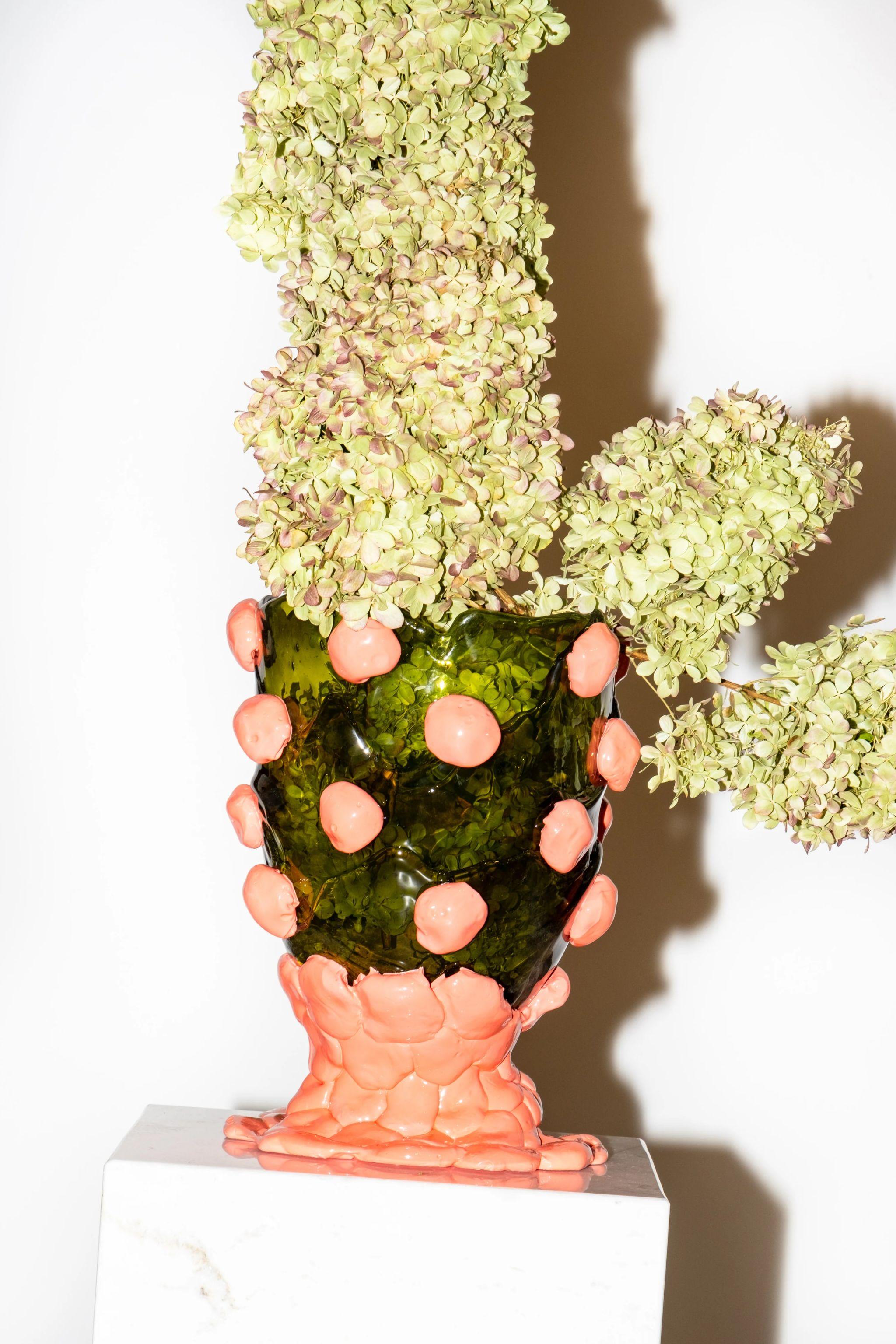 Nugget Vase (Large), Clear Green and Matte Pink by Gaetano Pesce For Sale 3