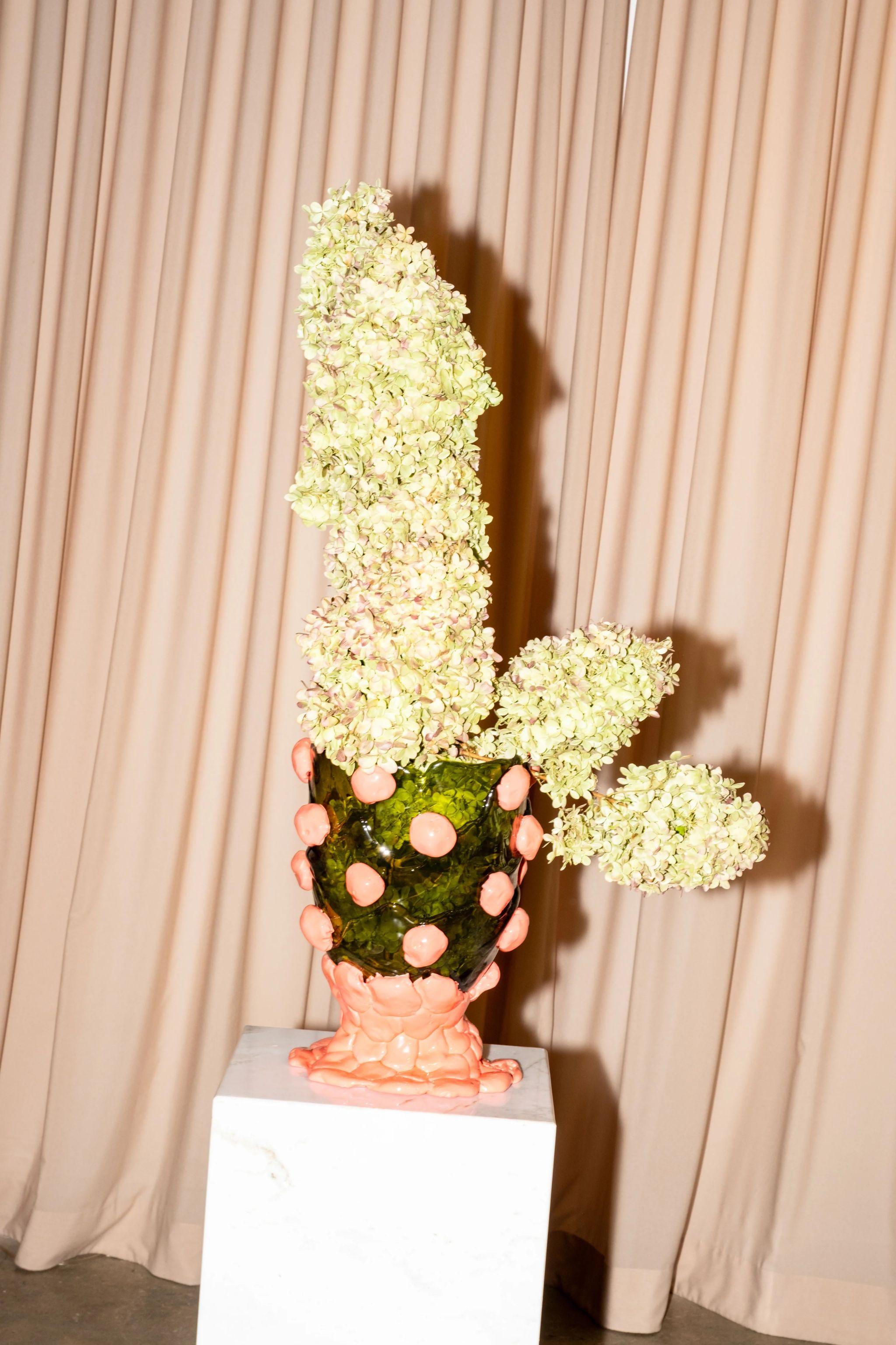 Nugget Vase (Large), Clear Green and Matte Pink by Gaetano Pesce For Sale 1