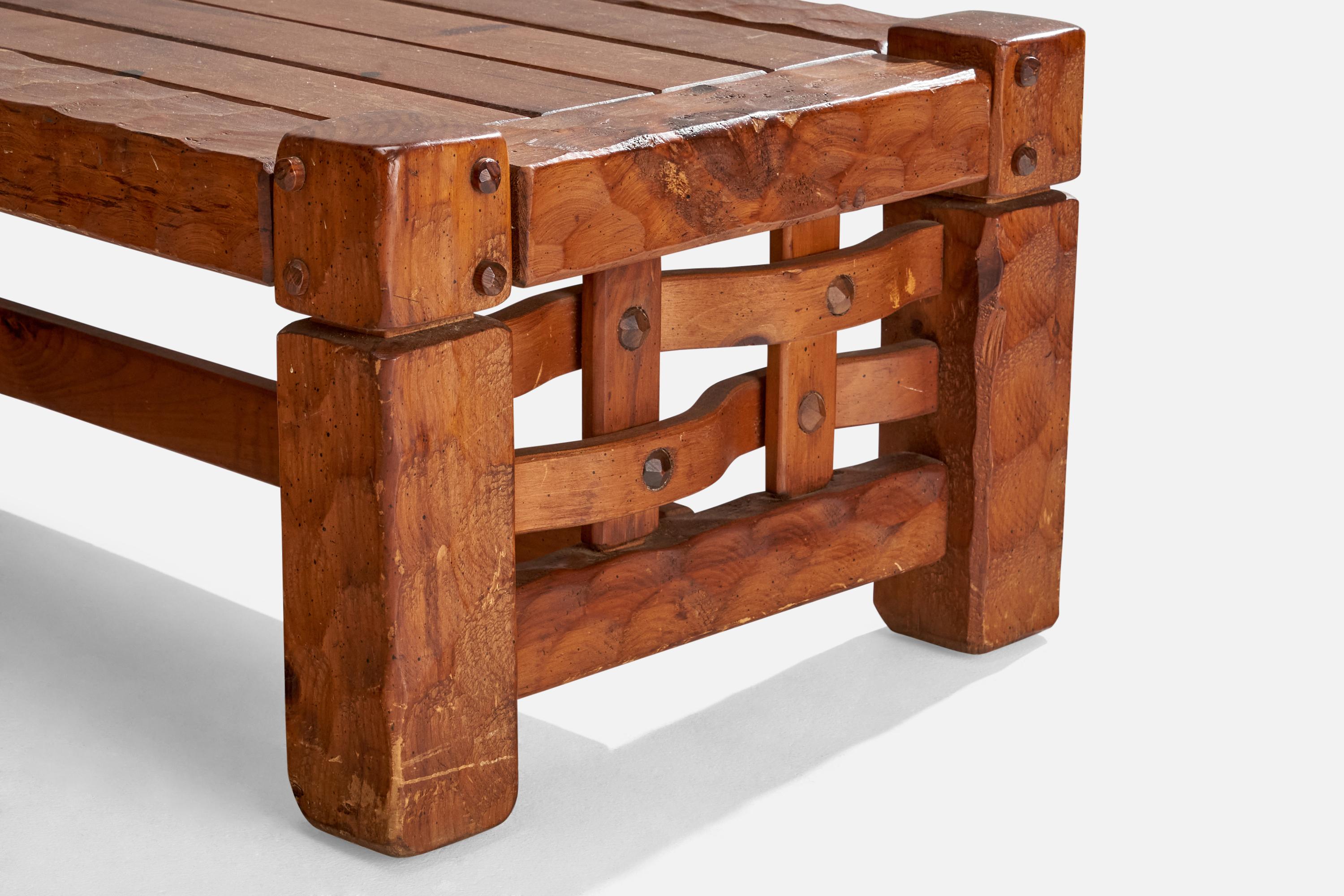 Late 20th Century Null Furniture, Coffee Table, Pine, USA, 1970s