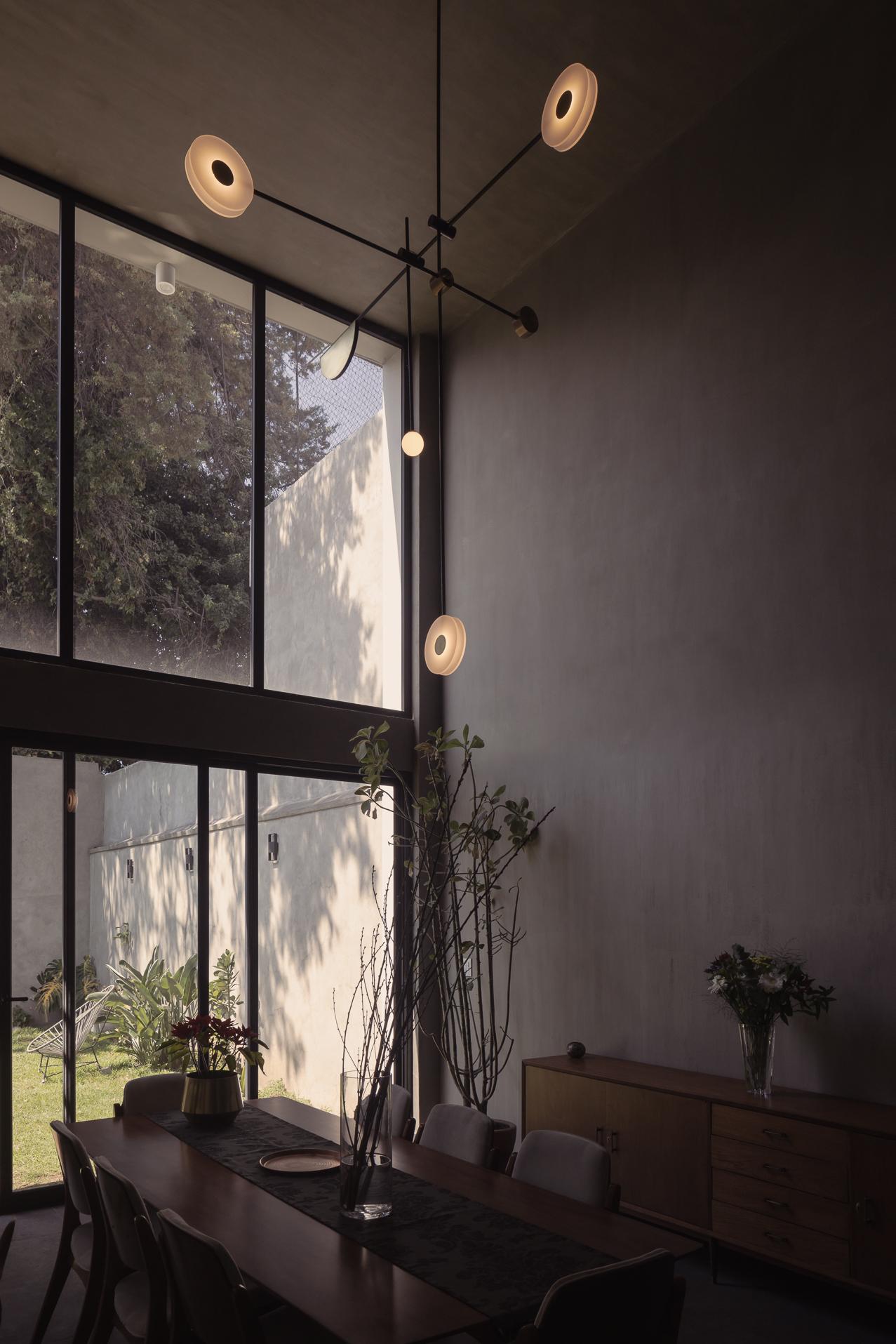 Lampada a sospensione Numa in acciaio e ottone annerito di Numa in vendita 9