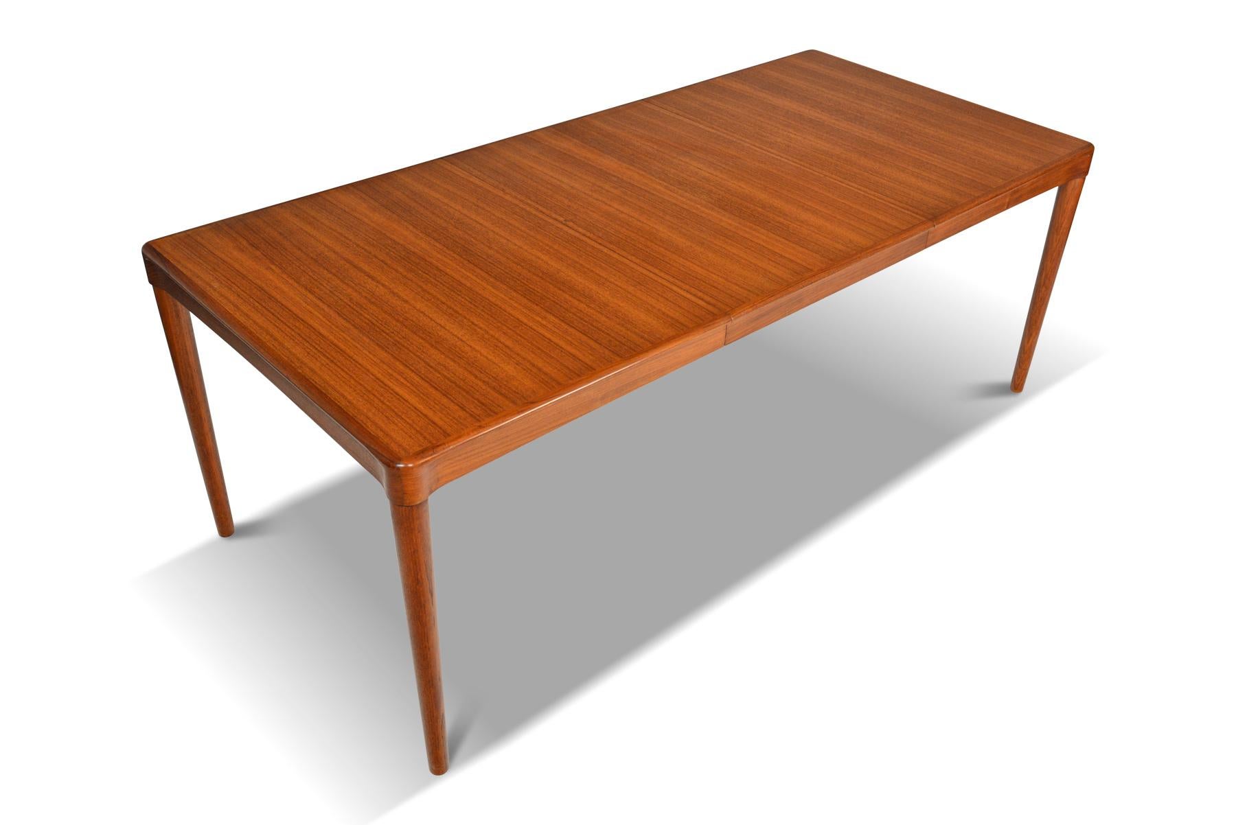 Mid-Century Modern Number 86 Dining Table in Teak by H.w. Klein