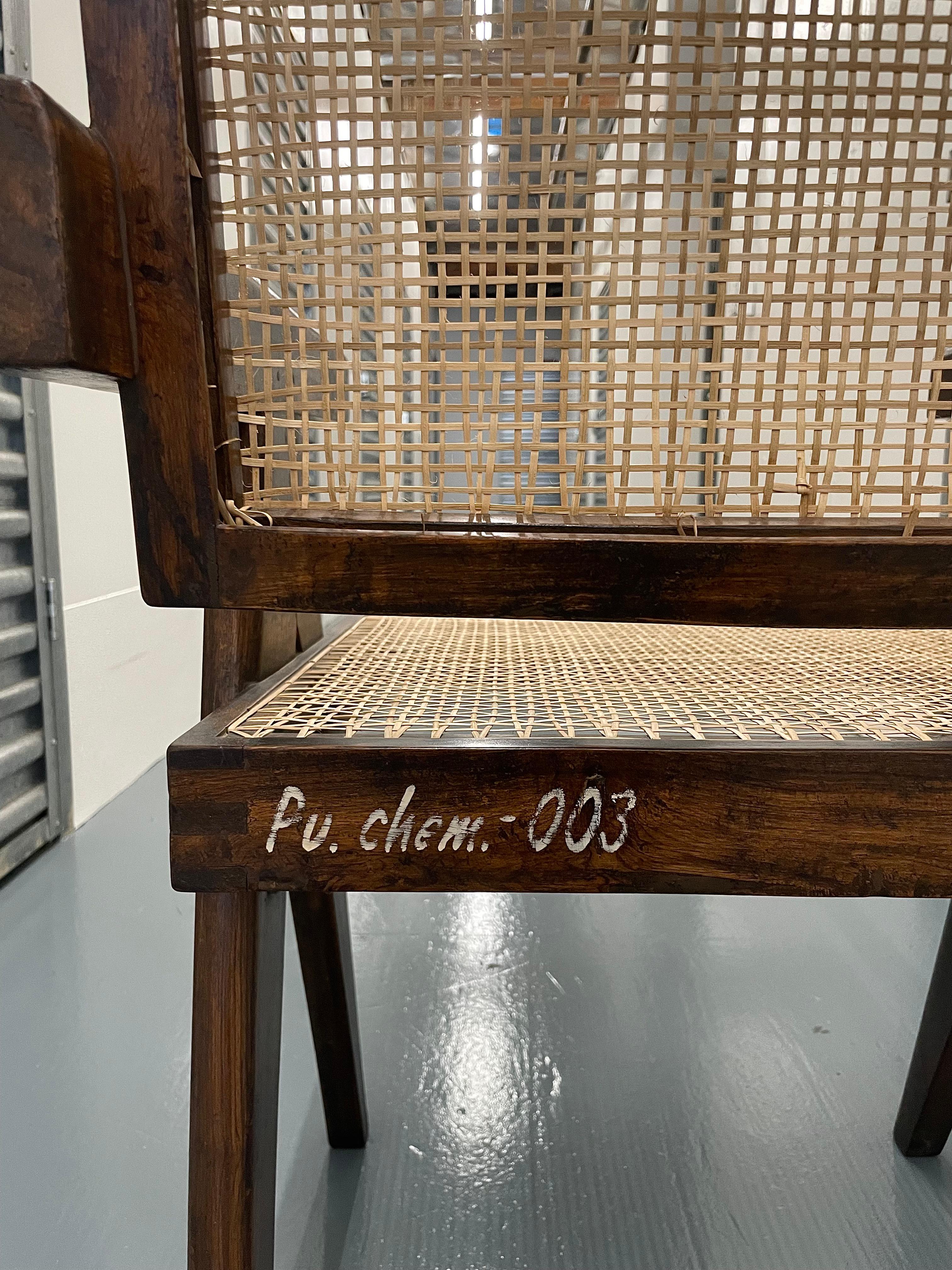 Numbered Pierre Jeanneret Model Pj-Si-28-A Floating Back Office Chair, 1950s In Good Condition For Sale In Los Angeles, CA