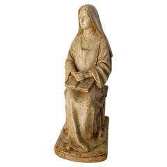 Nun Reading Gospels Statue française en plâtre patiné, fin du 19ème siècle