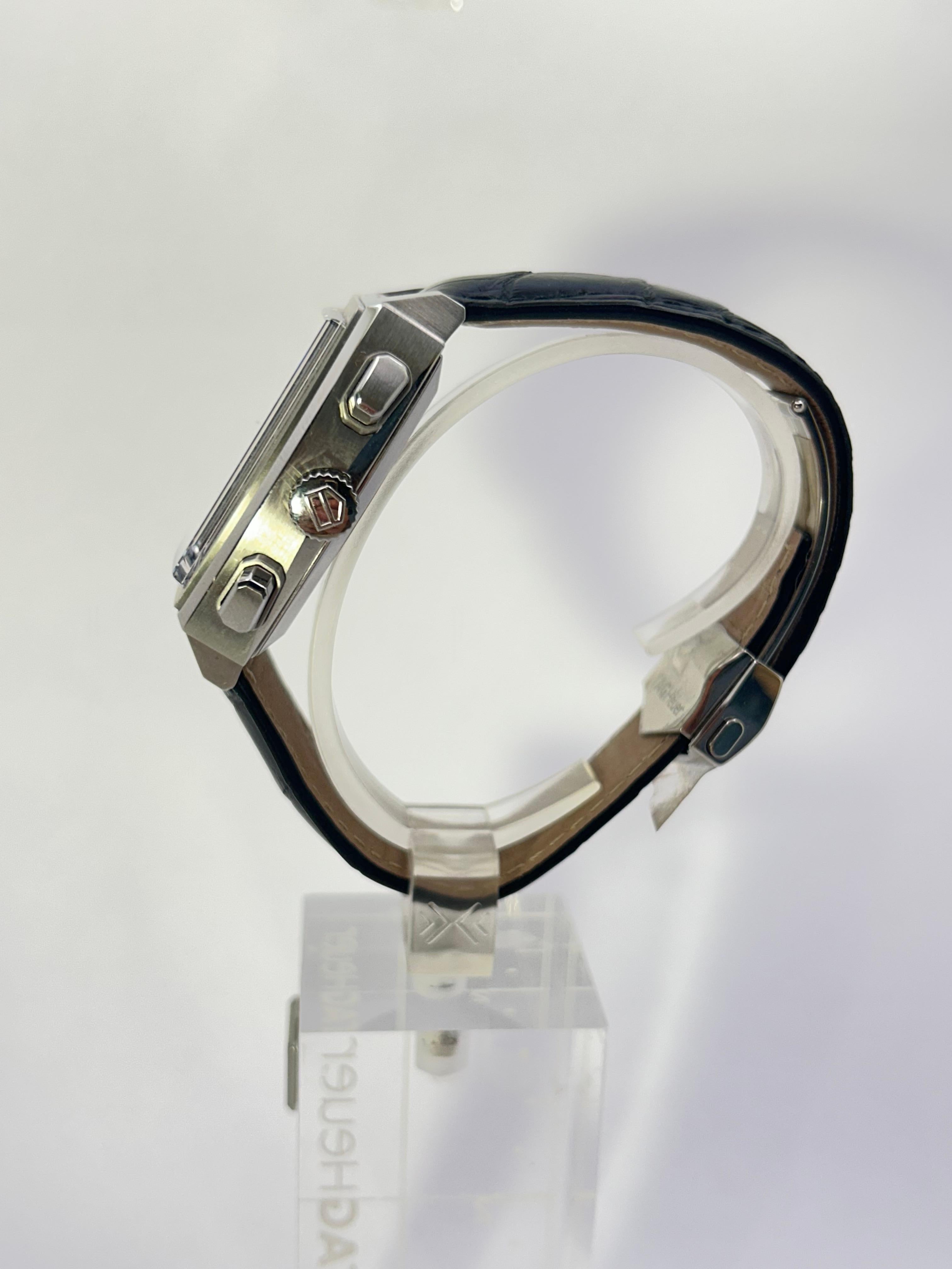 Nouveau chronographe automatique Tag Heuer Monaco  Cal.12 ref. CAW2110 Neuf à Cattolica, IT