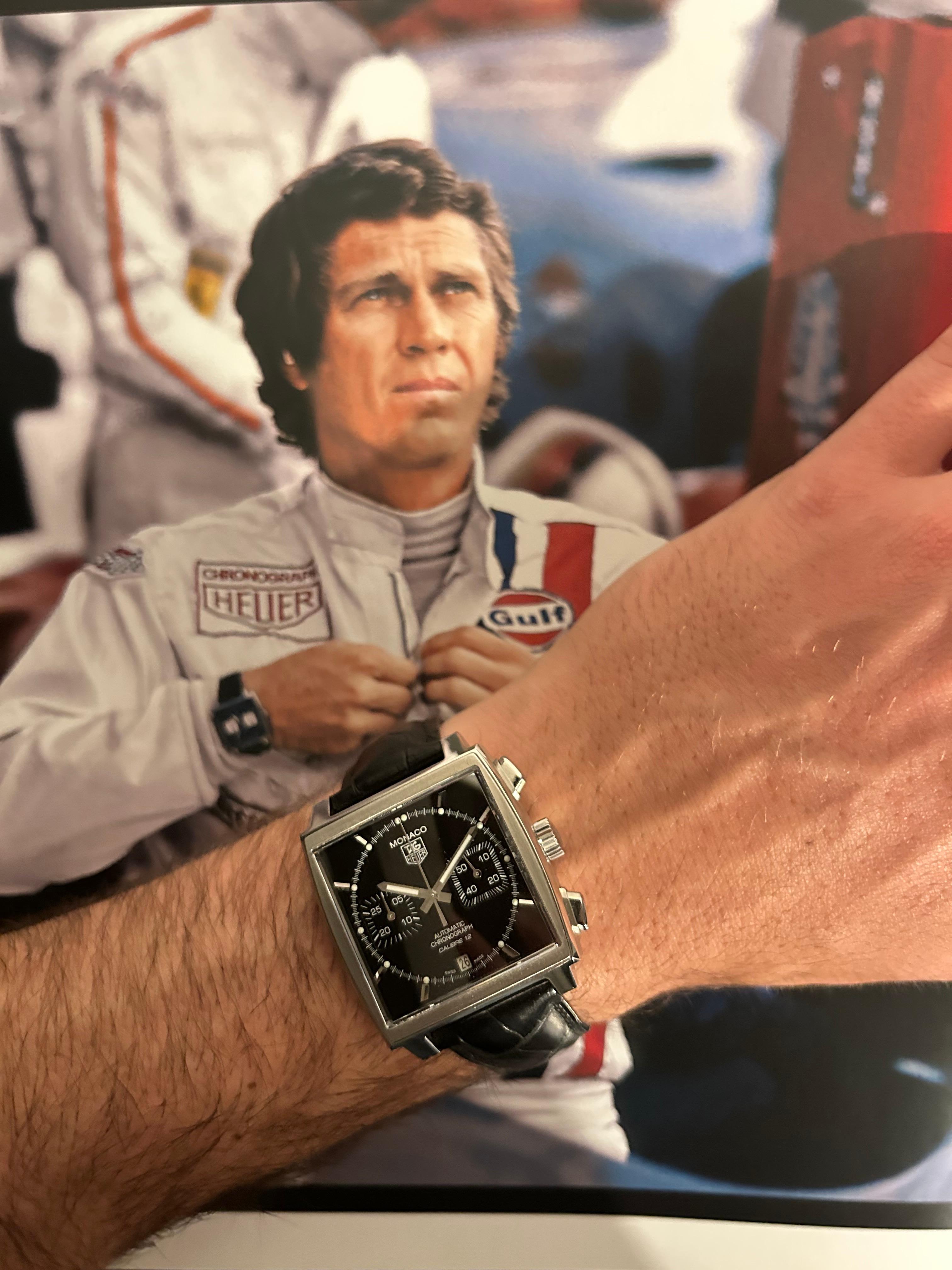 Nouveau chronographe automatique Tag Heuer Monaco  Cal.12 ref. CAW2110 5