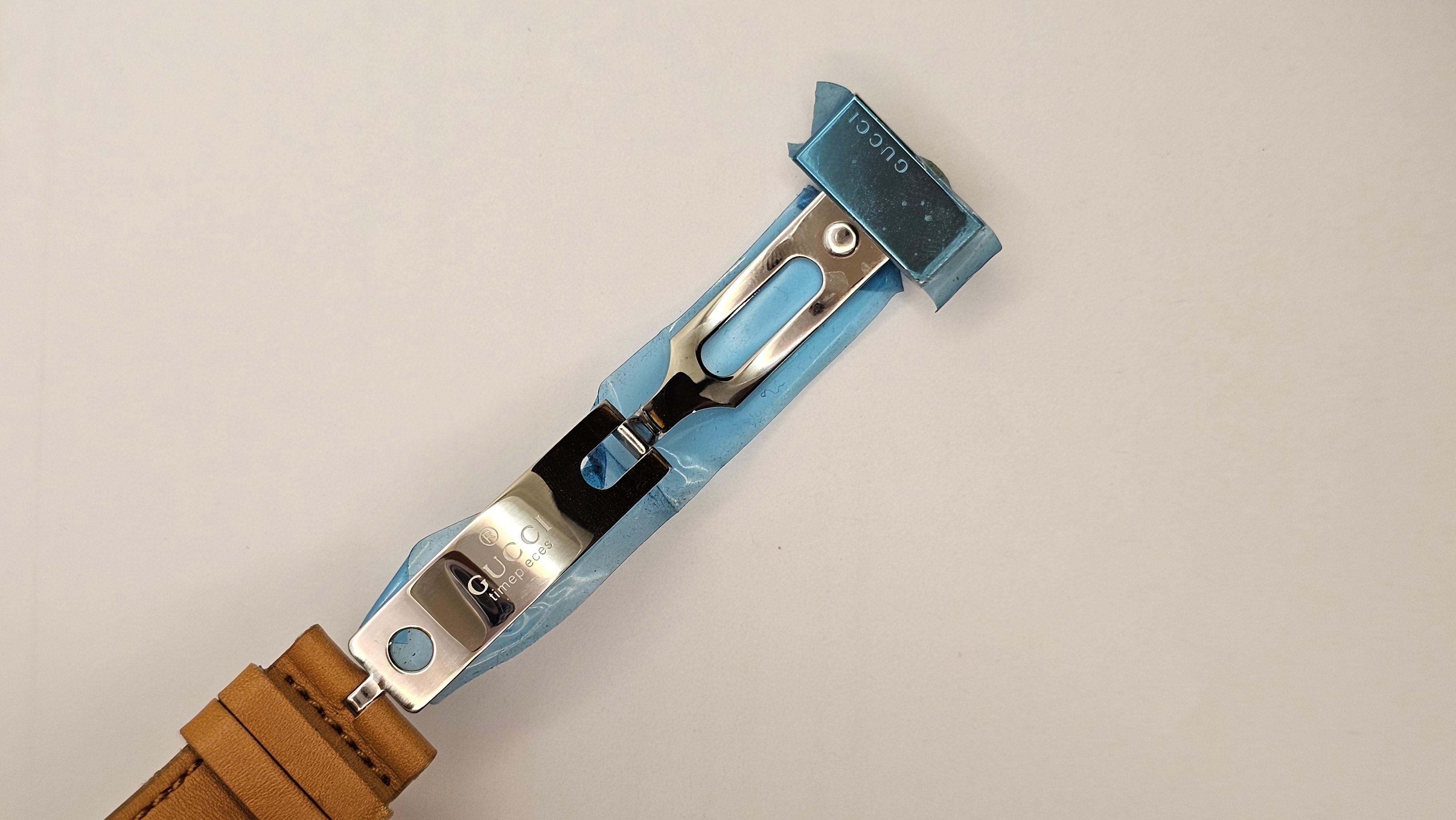 gucci 5600m watch