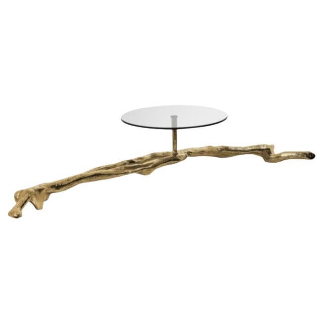Soporte para tartas Nuphar: Vajilla Ecológica de Latón Pulido con Natural Elegance