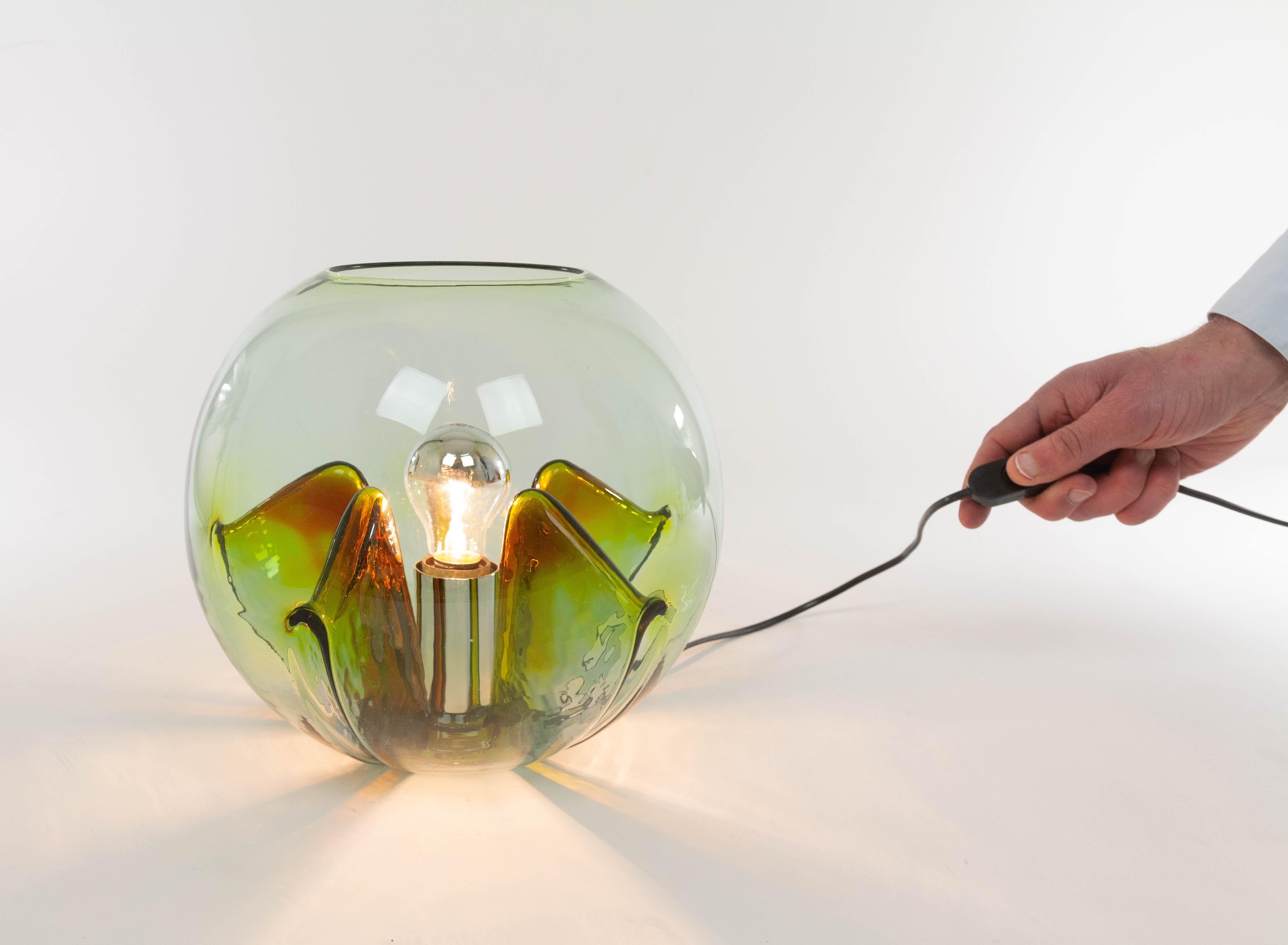 Nuphar-Tischlampe von Toni Zuccheri für VeArt, 1970er Jahre 1