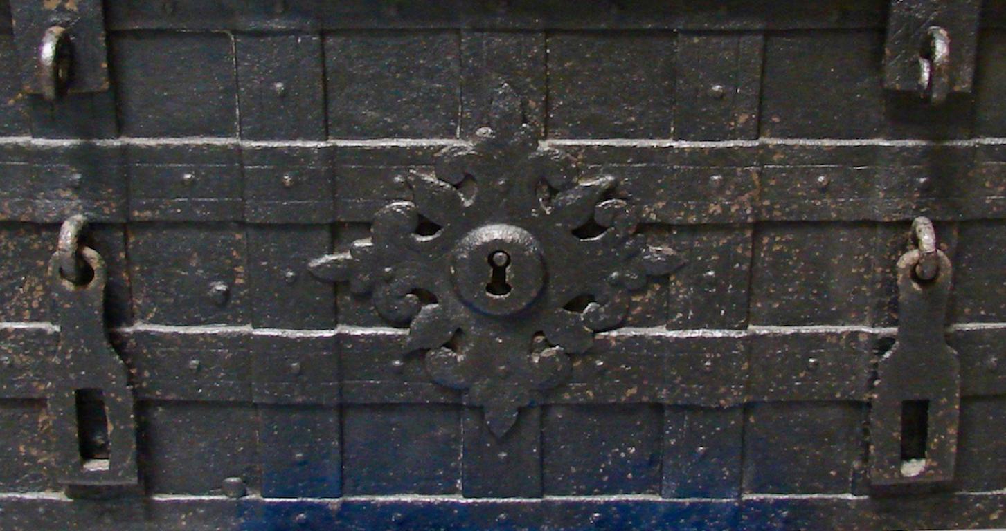 Baroque Nuremberg Late 17th Century Wrought Iron Strong Box with Elaborate Lock