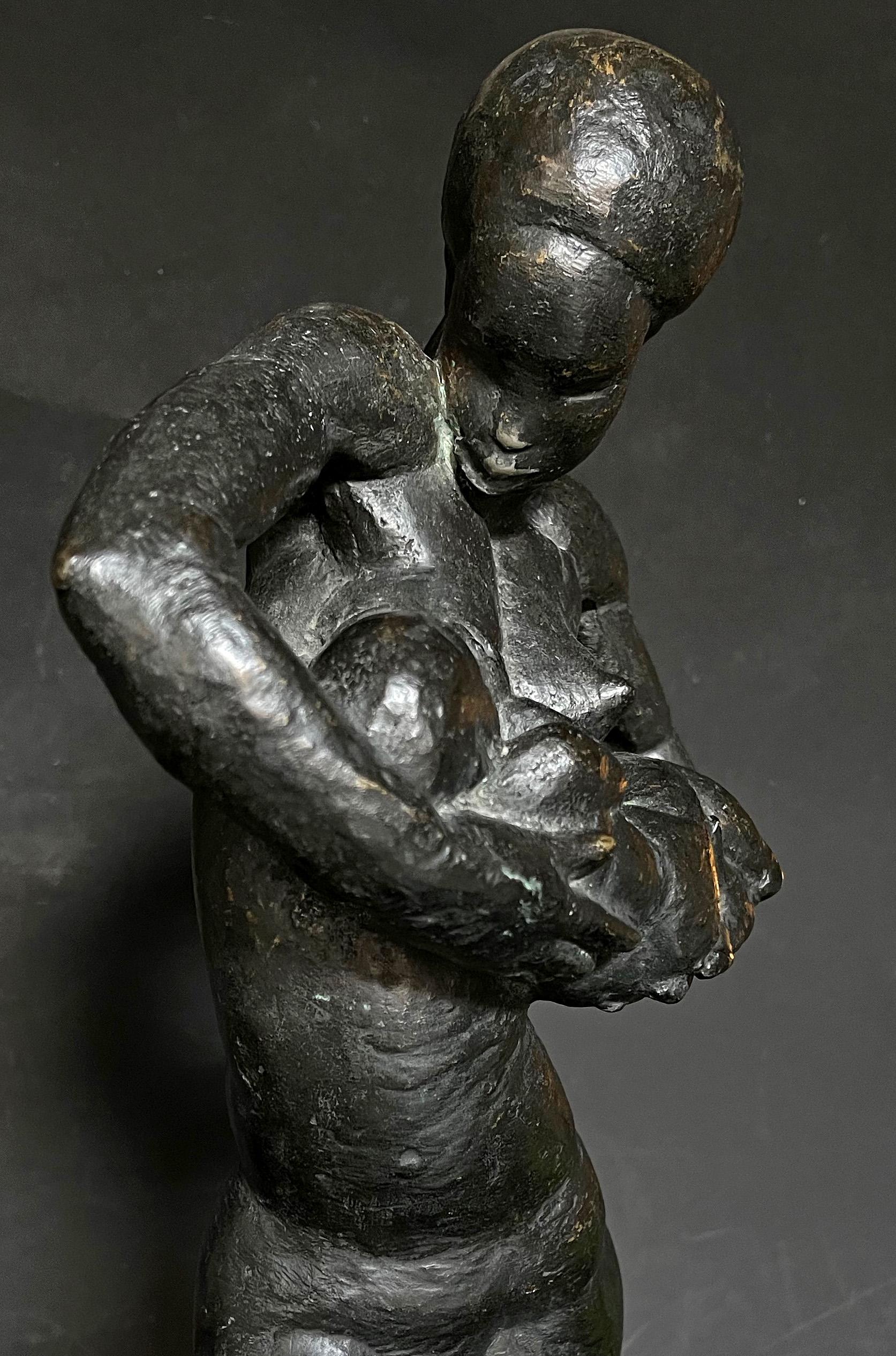 Belge « Naissante mère en Afrique, rare sculpture en bronze cubiste Art déco, Prob. Belgique en vente