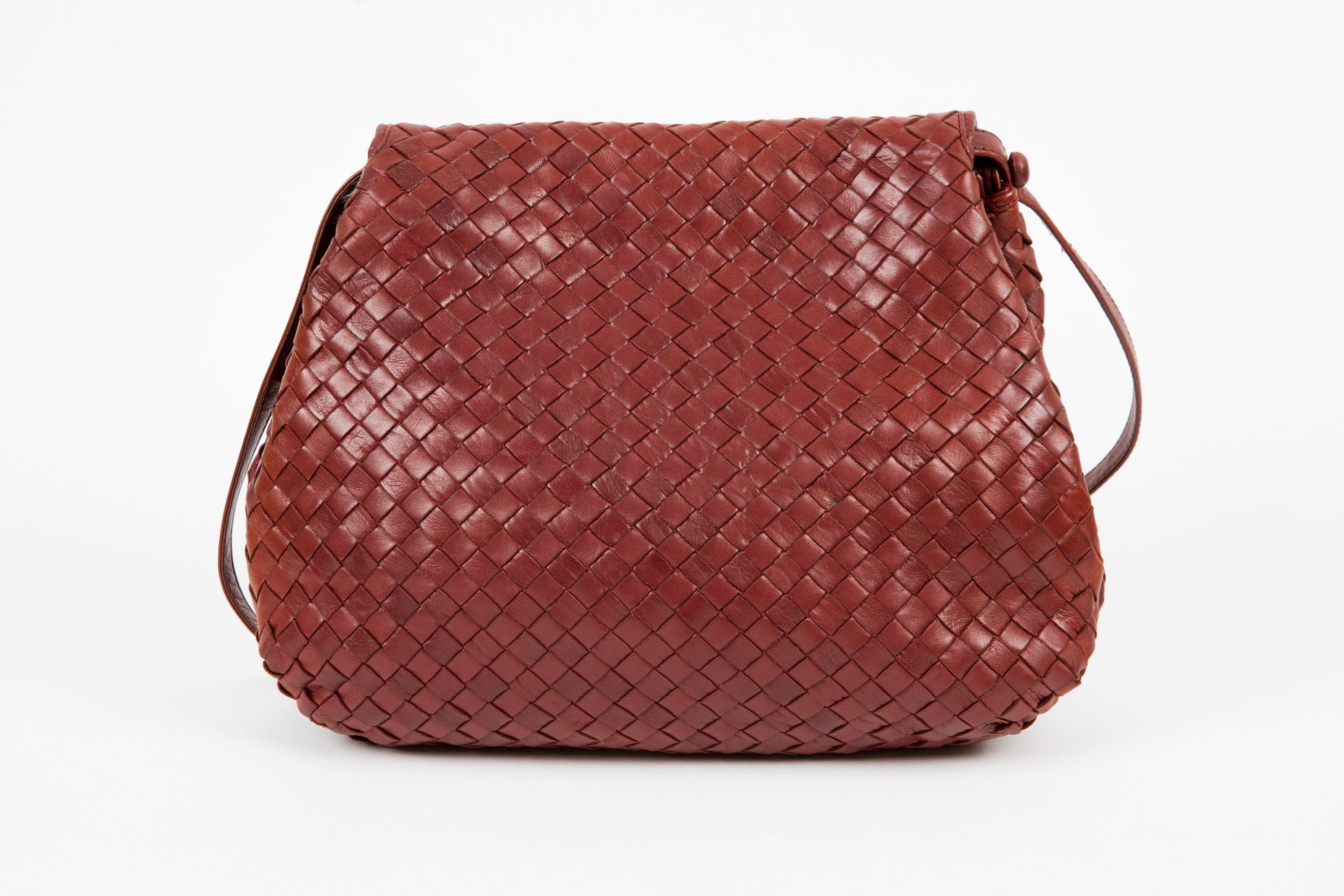 Nut Leather Intrecciato Bottega Veneta Shoulder Bag In Good Condition In Paris, FR