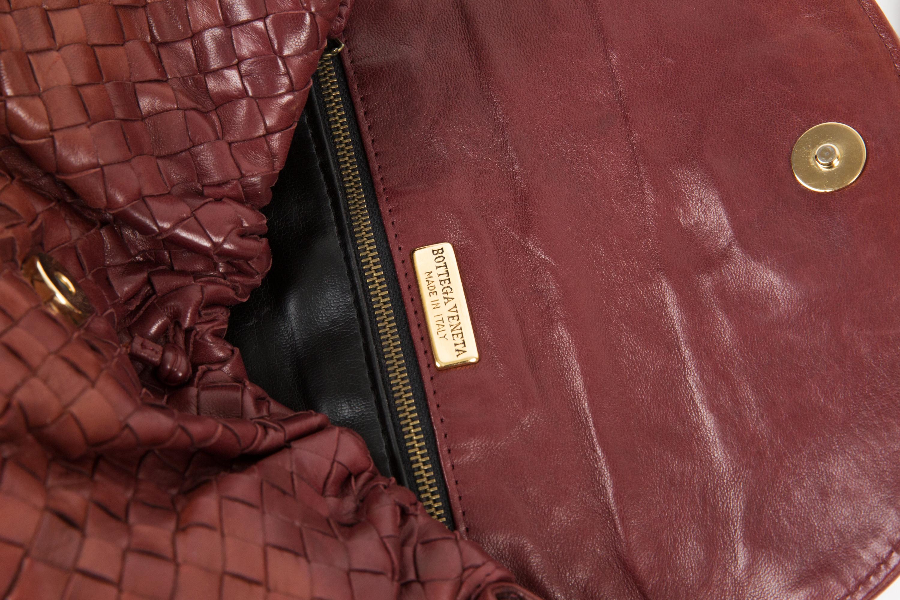 Nut Leather Intrecciato Bottega Veneta Shoulder Bag 1