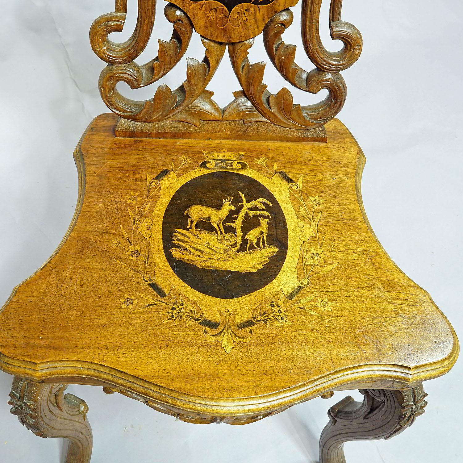 XIXe siècle Chaise en marqueterie Nutwood Edelweis Suisse Brienz 1900 en vente