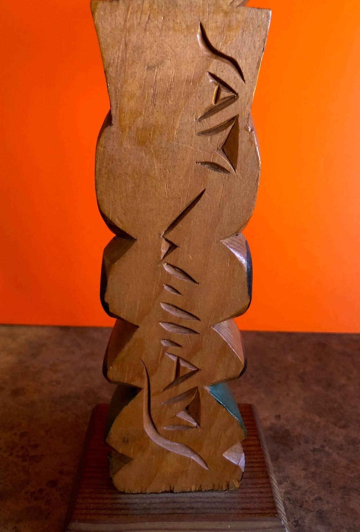 Bois Mât TOTEM en bois de la côte nord-ouest Nuu-chah-nulth sculpté à la main par Sam Williams