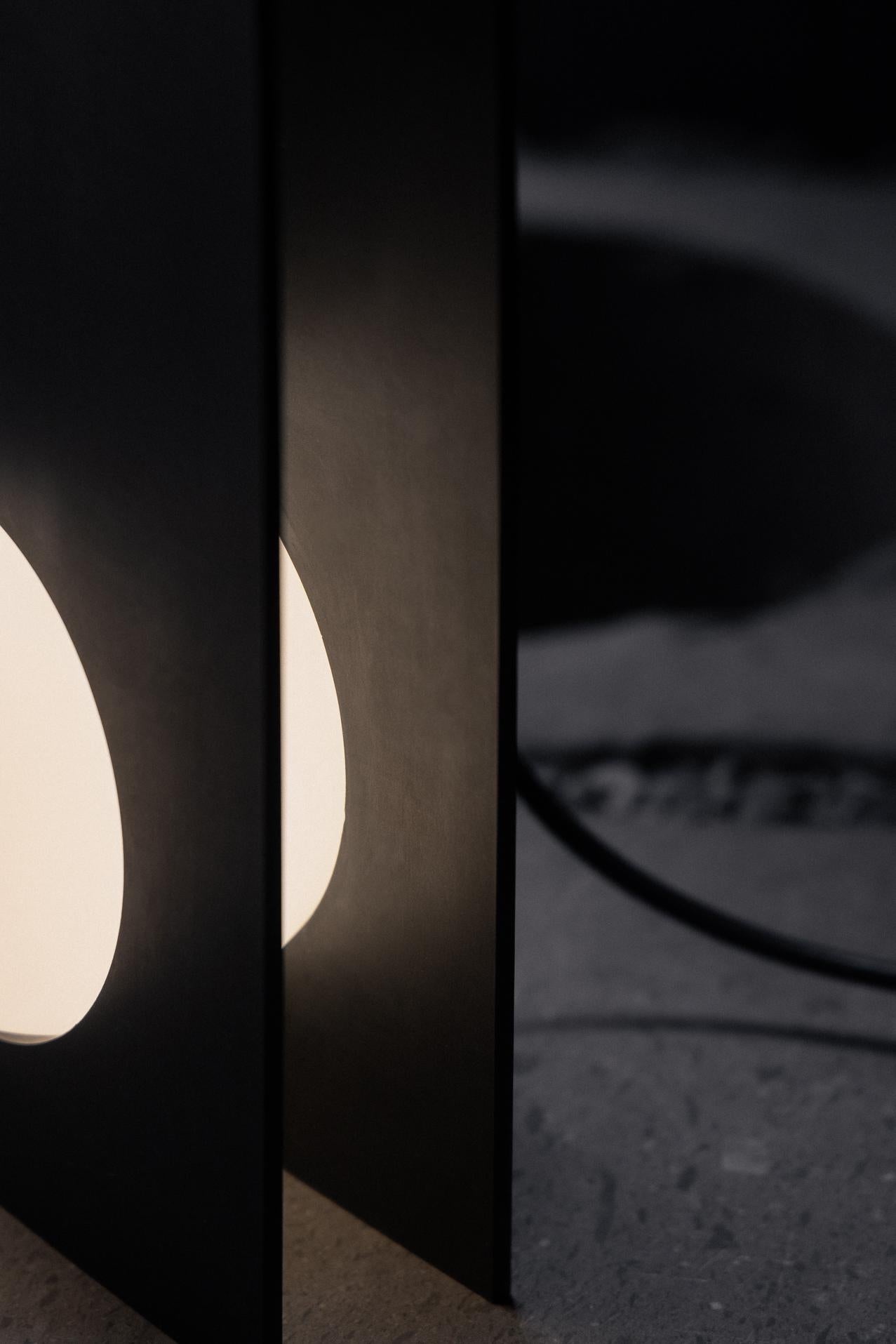 Nuum Table Lamp in Aged Brass with Opal Glass Sphere by Nuumbra For Sale 4