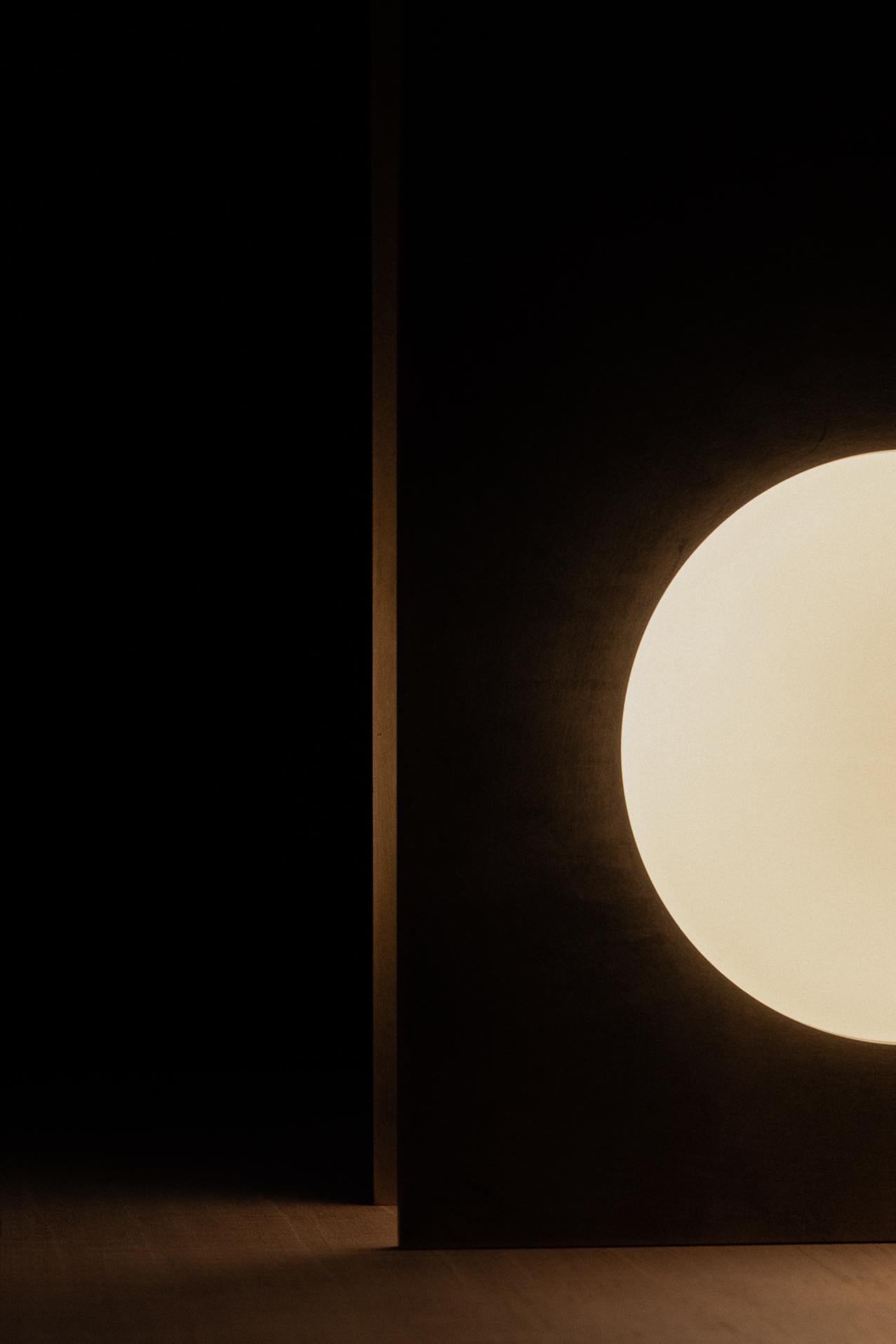 Mexican Nuum Table Lamp in Aged Brass with Opal Glass Sphere by Nuumbra For Sale