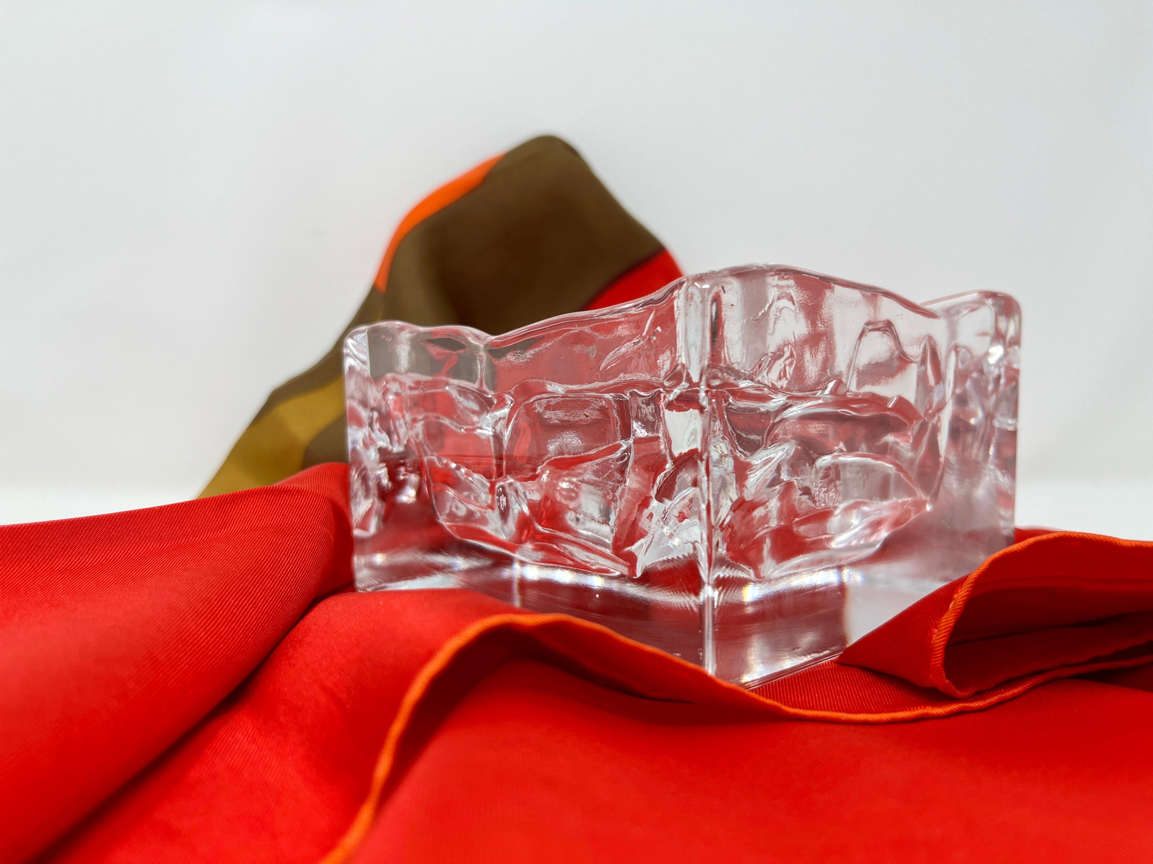 Nuutajärvi Arktis Schale groß von Björn Weckström, Skandinavisches Modernes Kunstglas im Zustand „Hervorragend“ im Angebot in Chicago, IL
