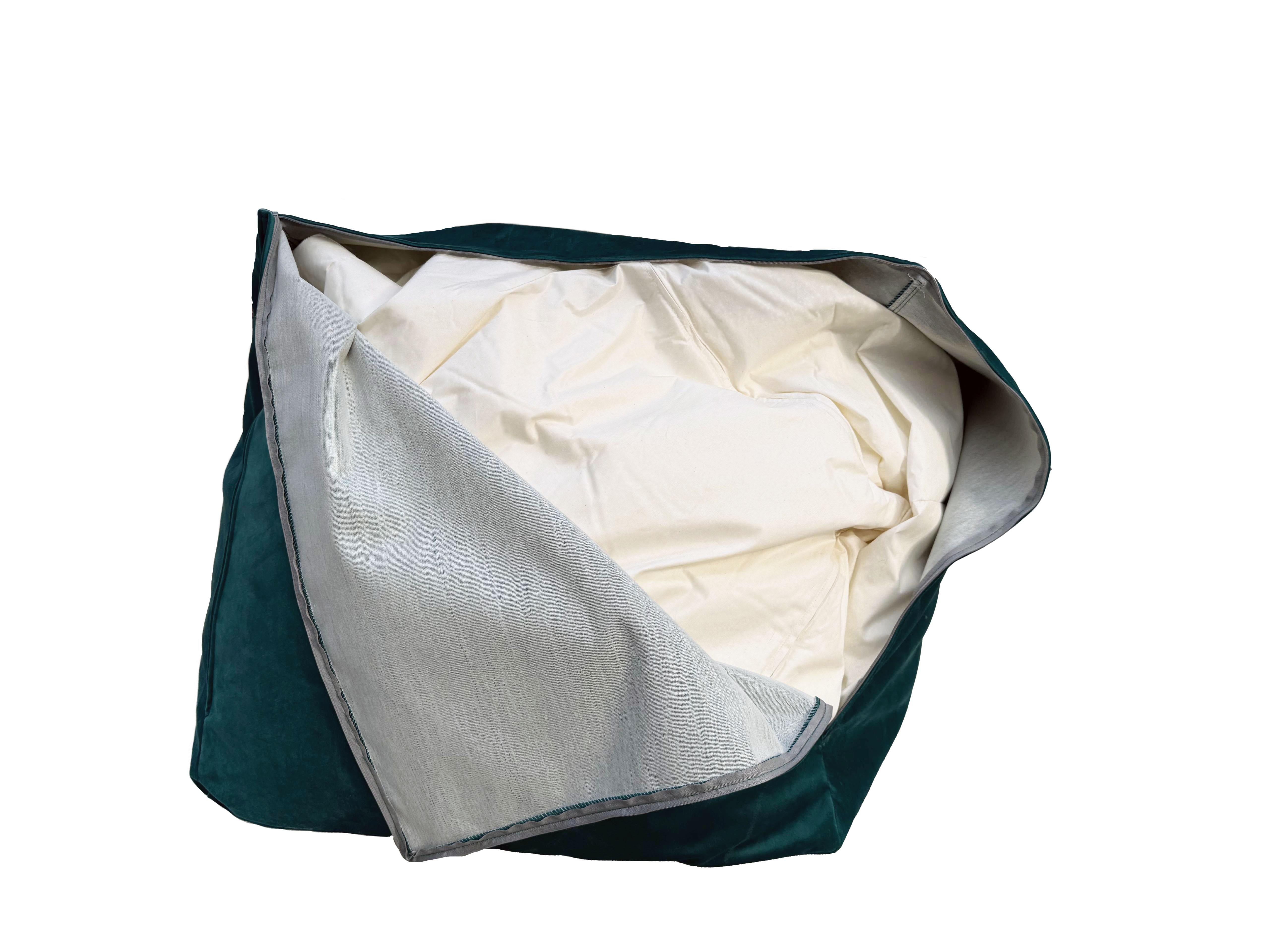 Nuvia, seduta a sacco moderna  in velluto in vendita 1