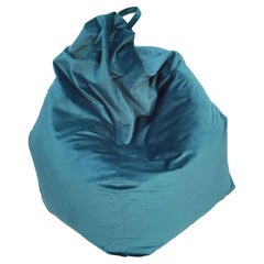 Nuvia, seduta a sacco moderna  in velluto